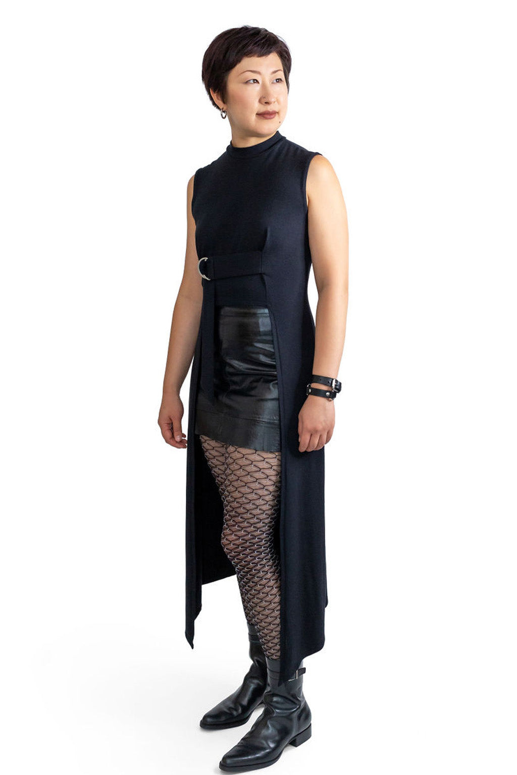 D-ring Tunic - Low Stock | Size: 3X Refurbished - N/A (I could not find a well-known brand by this name refurbished available on Cerqular