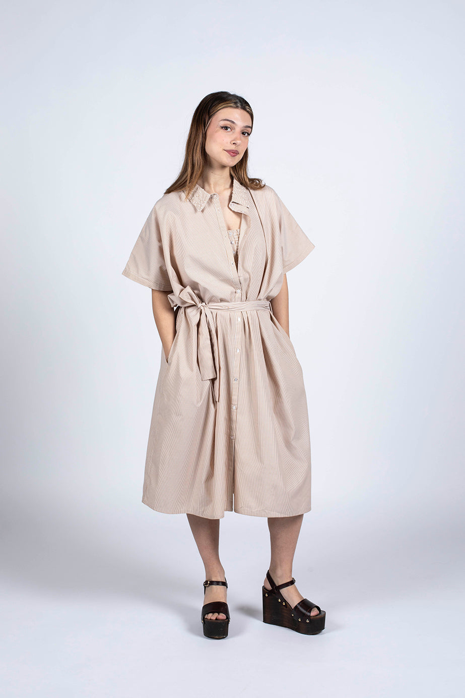 Buy Robe Glam Nude | Taille: Taille unique Refurbished - $338.00 Robe Glam Nude | Taille: Taille unique Refurbished - N/A (I could not find a known brand with this name. If refurbished available on Cerqular