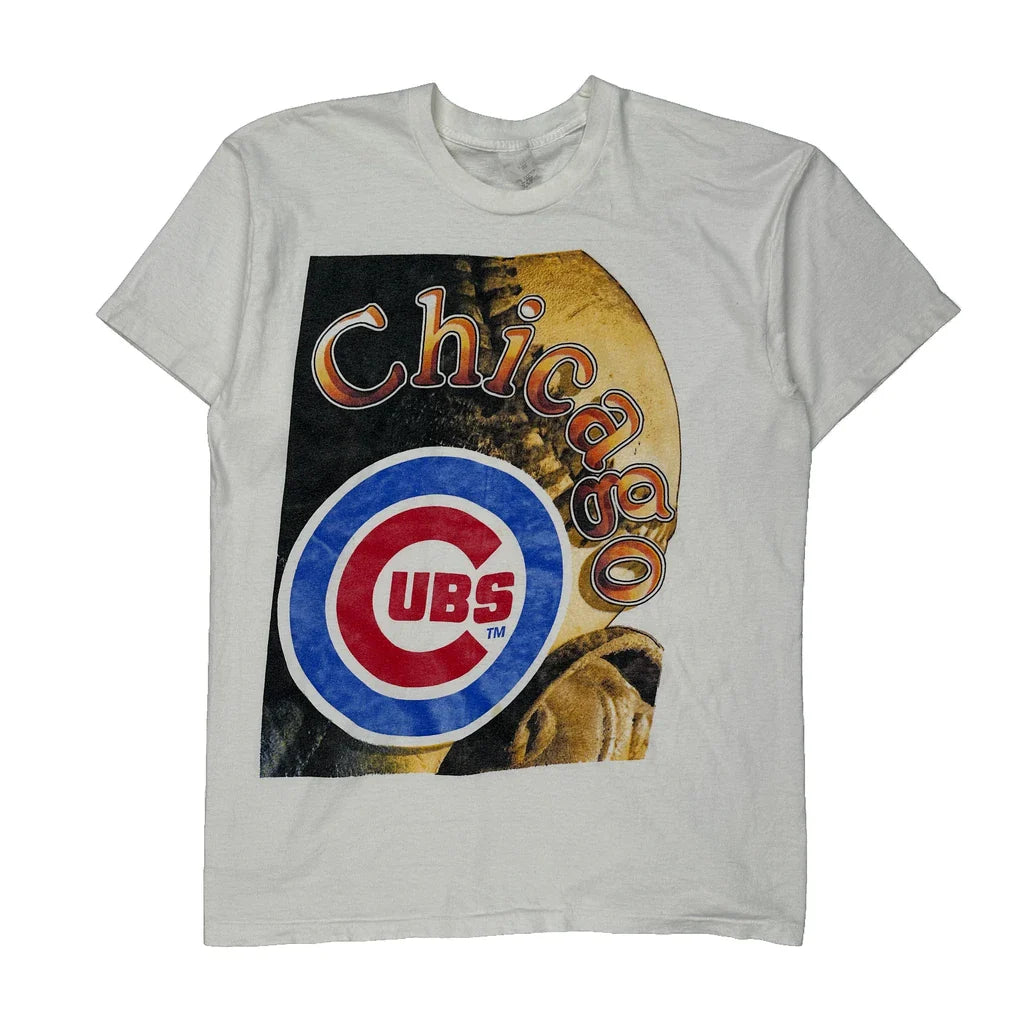 Buy Chicago Cubs Unbranded Graphic T-Shirt - Large Multicoloured Cotton Refurbished - $21.43 Chicago Cubs Unbranded Graphic T-Shirt - Large Multicoloured Cotton Refurbished - Thrifted (note: this is a term often used to describe second- refurbished available on Cerqular