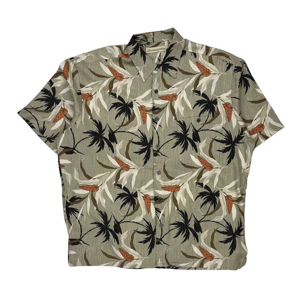 Munsingwear Floral Hawaiian Shirt - Large Multicoloured Viscose Refurbished - Thrifted (note: this is a term often used to describe second- refurbished available on Cerqular