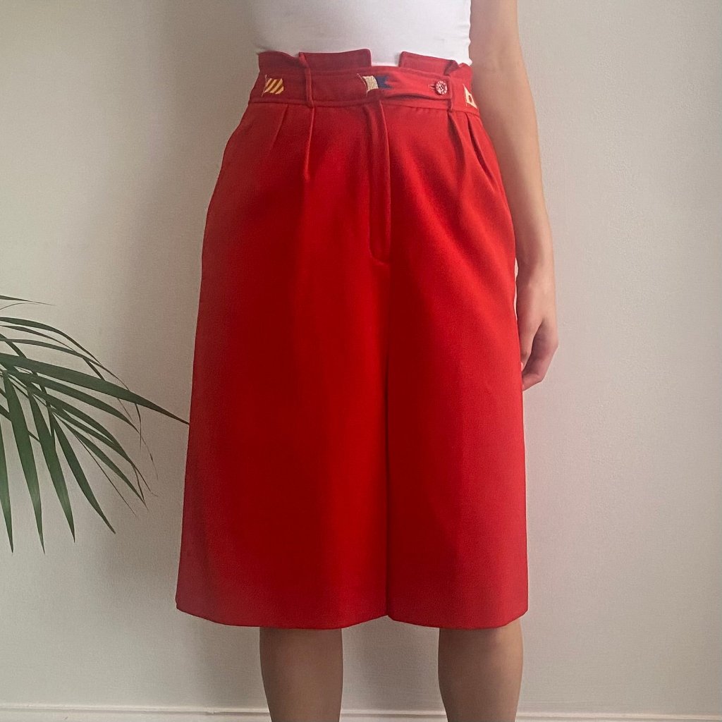 Les Copains Midi Skirt - 24W UK 4 Red Cotton Refurbished - Thrifted (note: this is a term often used to describe second- refurbished available on Cerqular