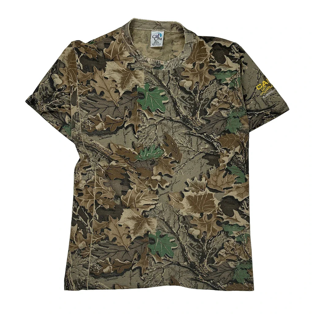 Cal Cru Camo T-Shirt - Medium Camo Cotton Refurbished - Thrifted (note: this is a term often used to describe second- refurbished available on Cerqular
