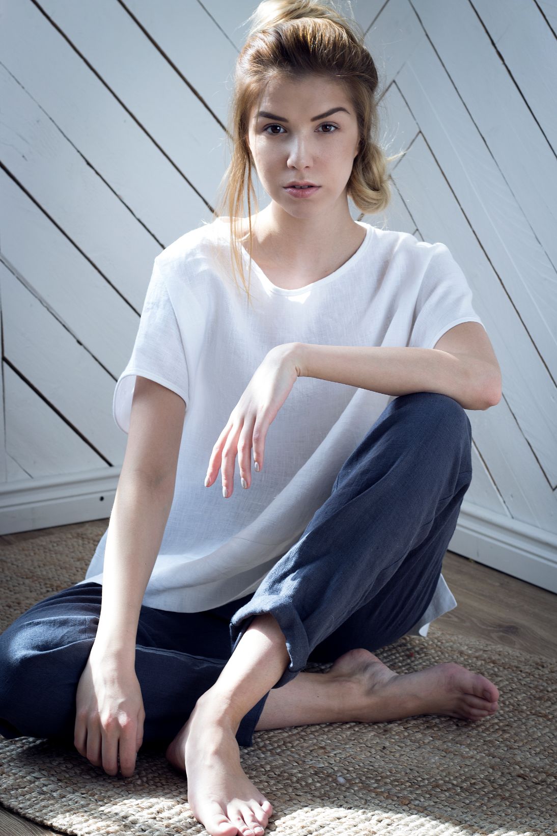 Women linen joggers | Size: M Refurbished - N/A (Note: This brand may not be well-known globally refurbished available on Cerqular
