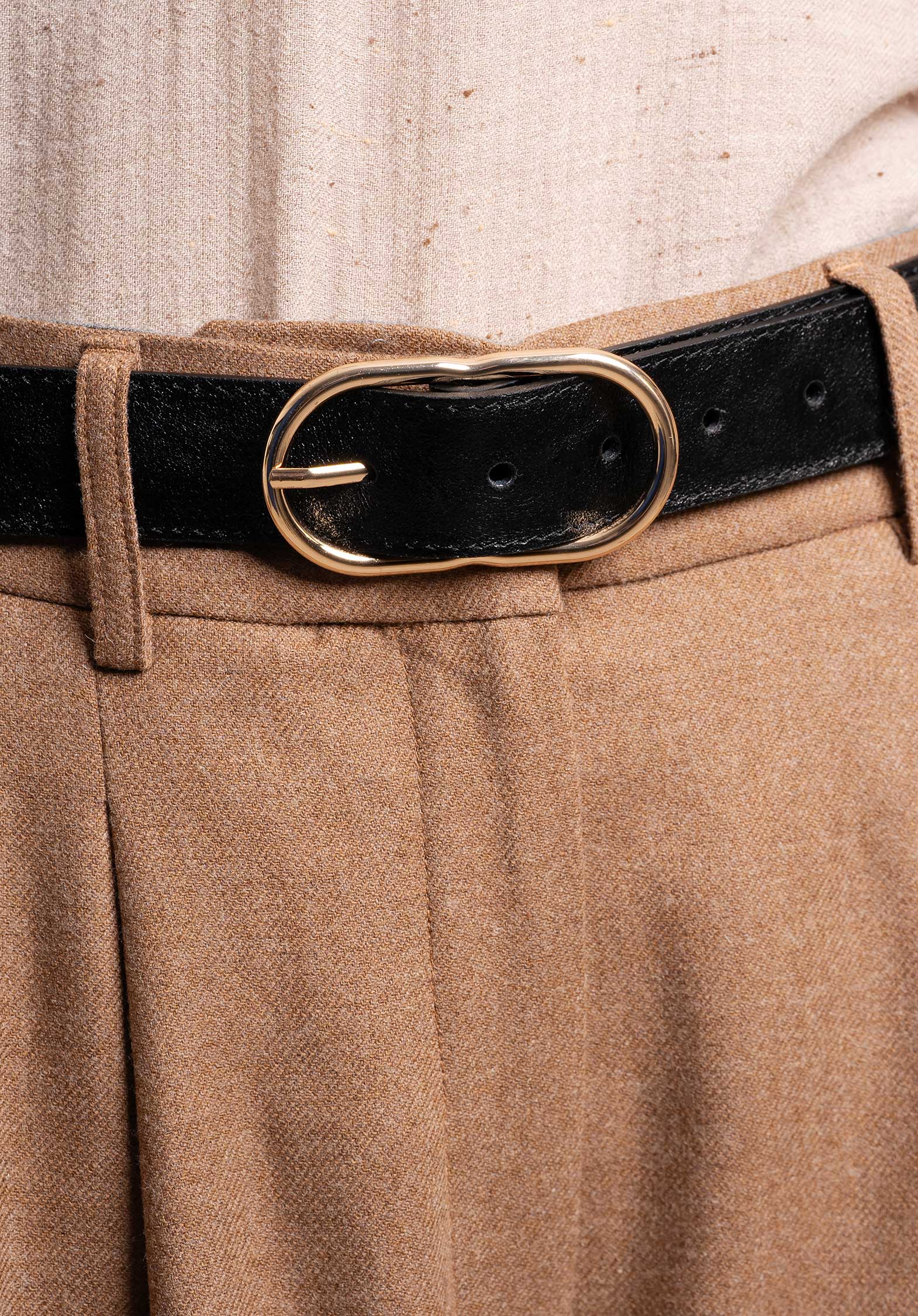 Belt 2133 Noirrise | Color: NOIRRISE | Size: M Refurbished - Rue Madame is a known brand, and the standardized name is " refurbished available on Cerqular