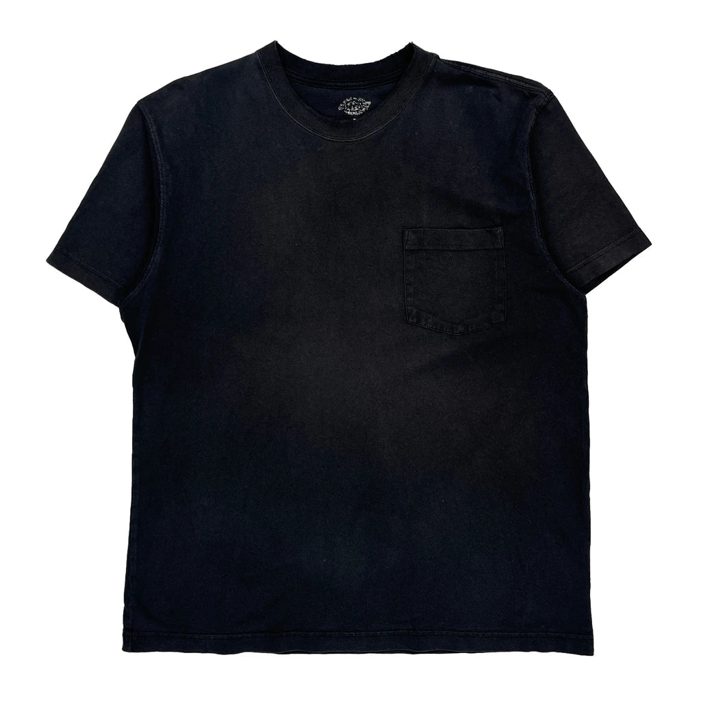 Buy Dickies T-Shirt - Large Black Cotton Refurbished - $29.47 Dickies T-Shirt - Large Black Cotton Refurbished - Thrifted (note: this is a term often used to describe second- refurbished available on Cerqular