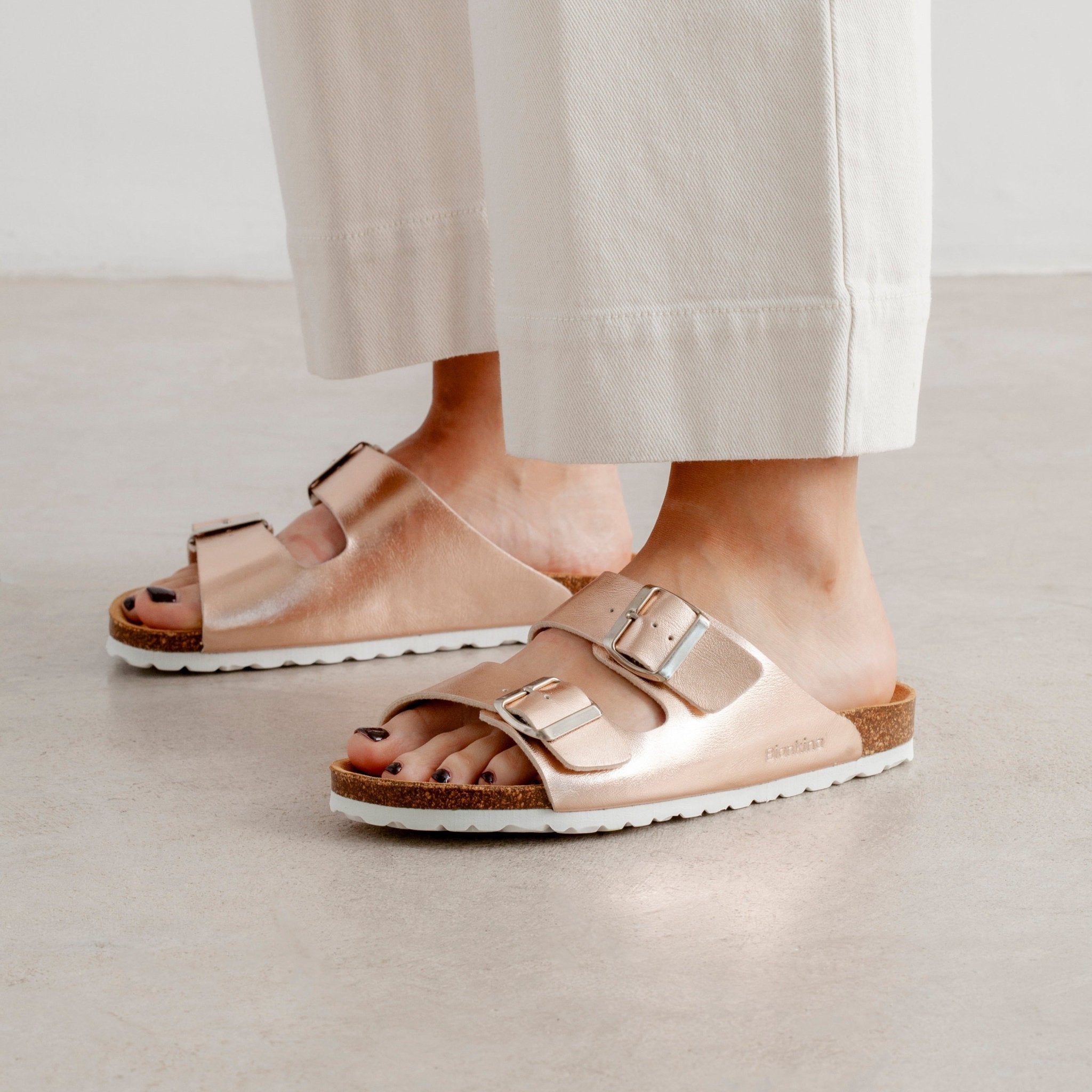 Buy Marbella Vegan Leather Slip On Cork Sandal - Metallic Rose | Select Size: 5 US (36EU) | Color: Metallic Rose Refurbished - $69.95 Marbella Vegan Leather Slip On Cork Sandal - Metallic Rose | Select Size: 5 US (36EU) | Color: Metallic Rose Refurbished - N/A refurbished available on Cerqular