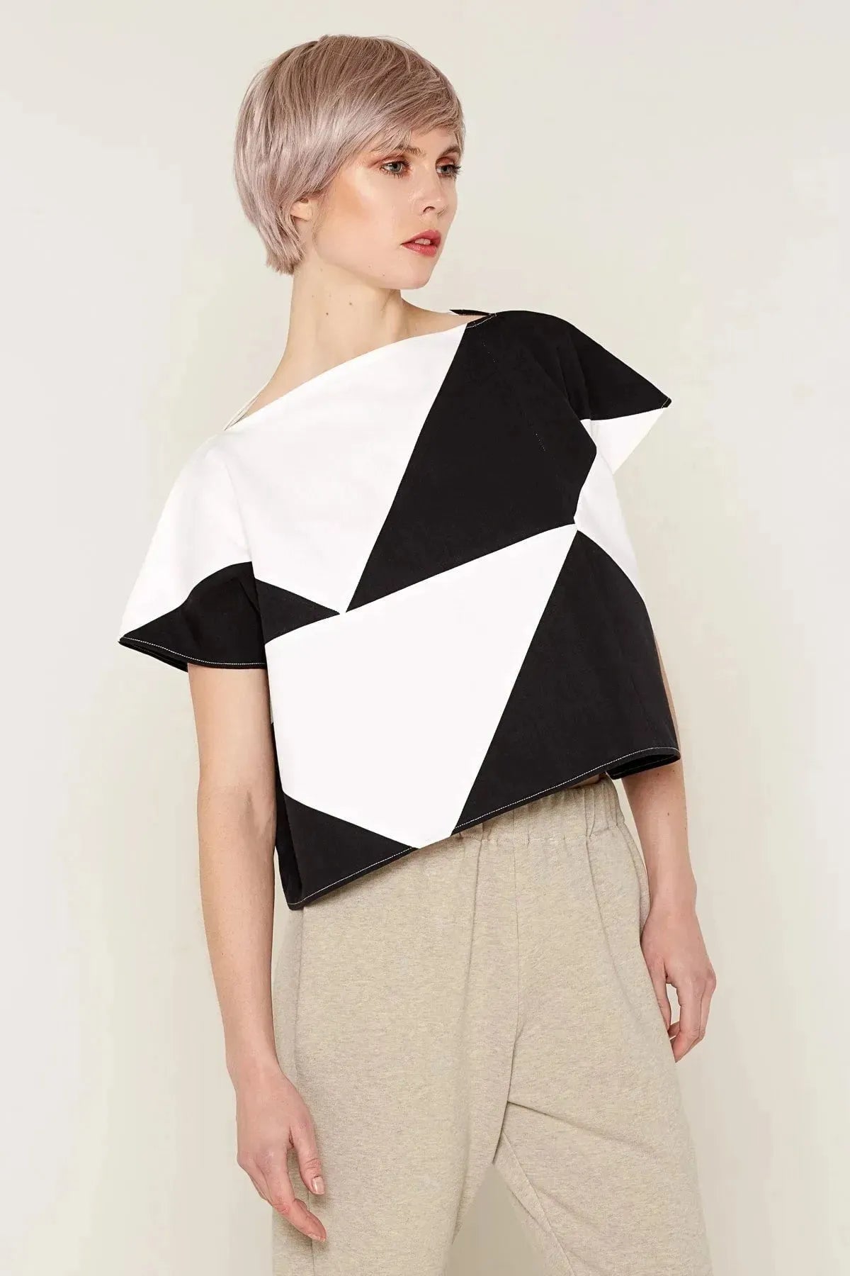 Mercury Top (Black and White) | size: one size Refurbished - N/A refurbished available on Cerqular
