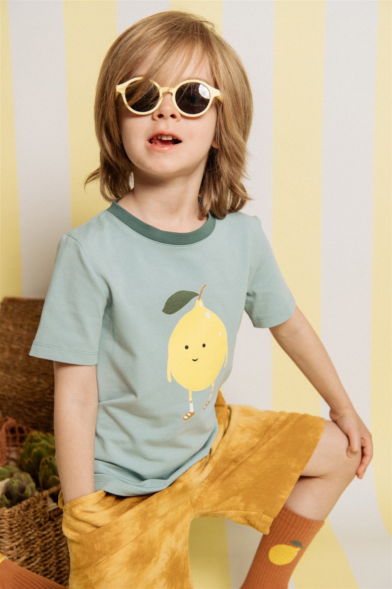 Organic cotton kid's T-shirt with Lemon | Size: 4-6 years Refurbished - N/A (Note: This brand may not be well-known globally refurbished available on Cerqular