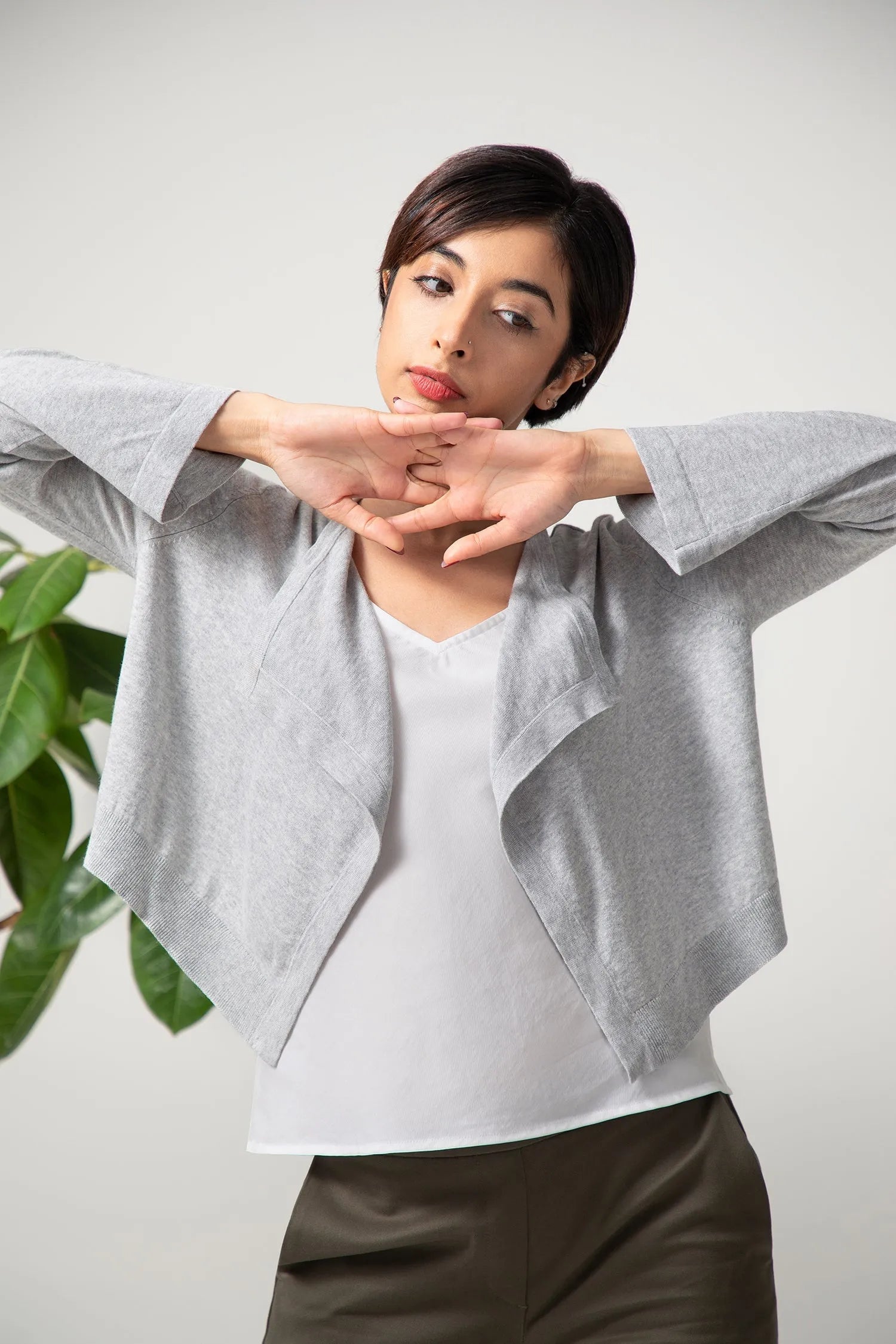 Cropped Cardigan - Grey Pearl | Size: S Refurbished - N/A refurbished available on Cerqular