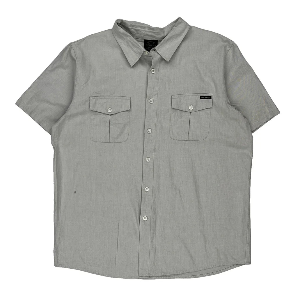 Oakley Short Sleeve Shirt - XL Grey Cotton Refurbished - Thrifted (note: this is a term often used to describe second- refurbished available on Cerqular