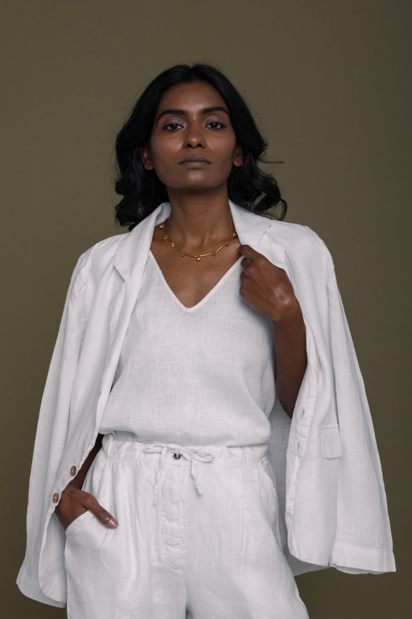 Buy Hemp Three Piece Set in White | Color: Coconut White | Size: L Refurbished - $230.00 Hemp Three Piece Set in White | Color: Coconut White | Size: L Refurbished - Resistor (Note: This is a generic term for an electronic component, refurbished available on Cerqular