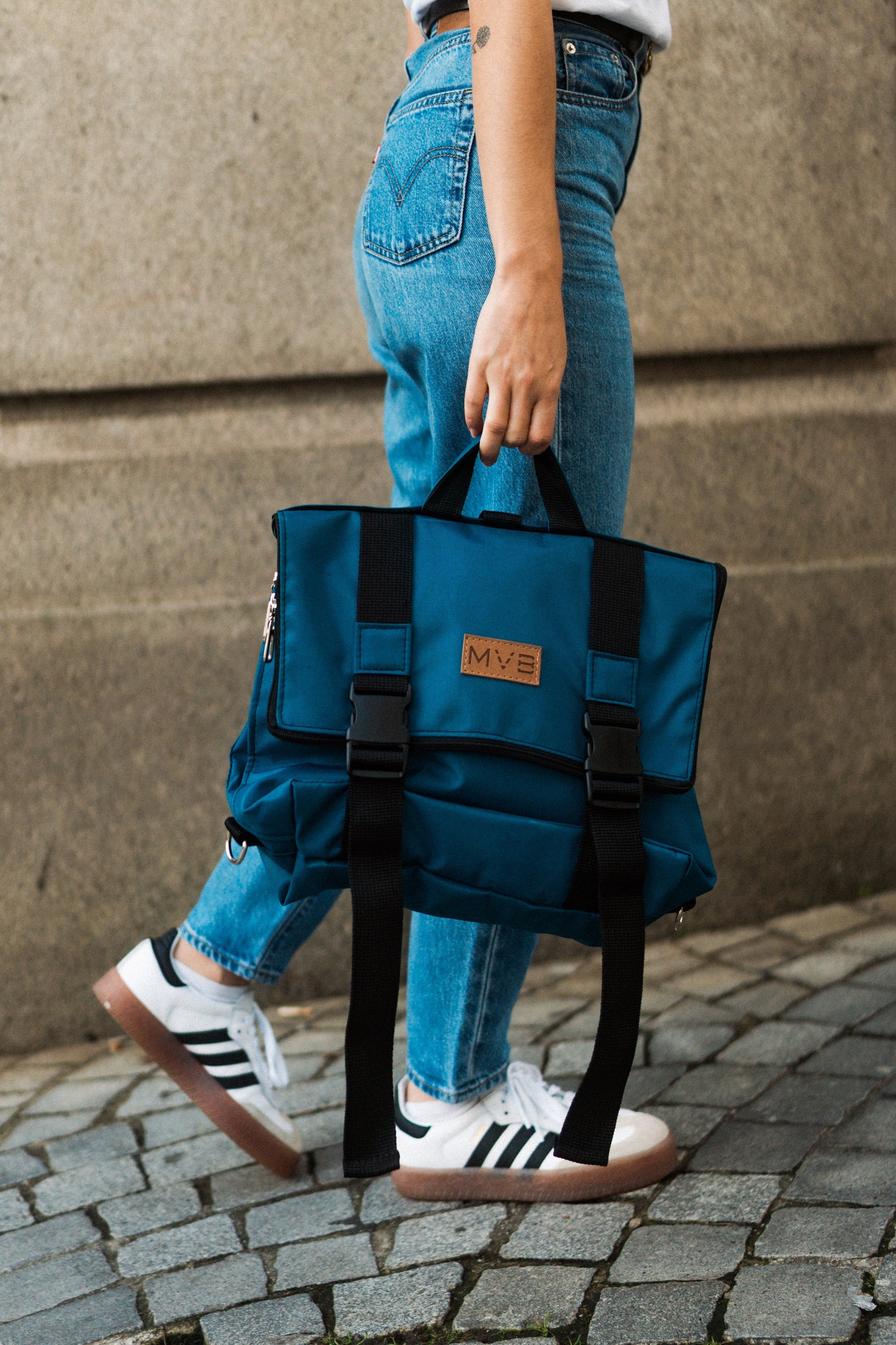 Buy Flexy Backpack petrol blue Refurbished - $136.53 Flexy Backpack petrol blue Refurbished - My Vegan Bags refurbished available on Cerqular