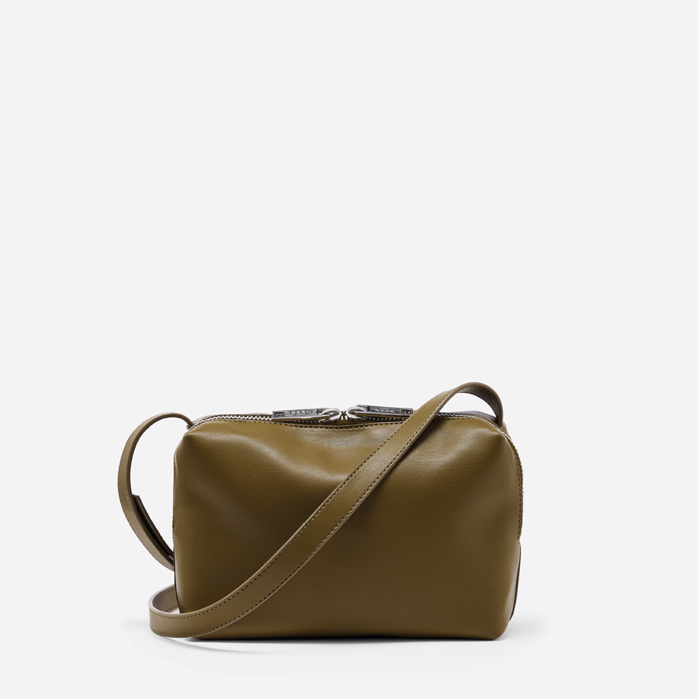 Rees Moss Smooth Grain Camera Bag Refurbished - BEEN London refurbished available on Cerqular