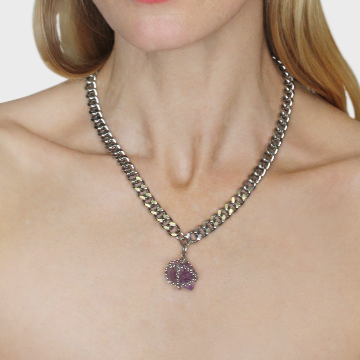 Caged Web Amethyst Necklace Refurbished - N/A (Note: There is no well-known brand with this name refurbished available on Cerqular