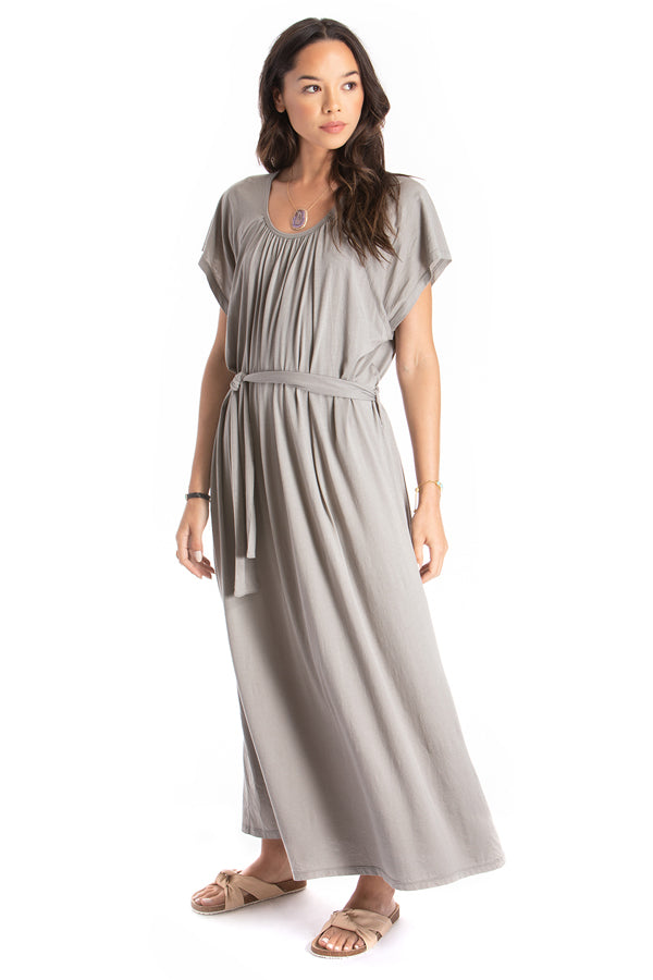 Buy belted long dress - grey | Size: medium Refurbished - $169.00 belted long dress - grey | Size: medium Refurbished - N/A (Note: There is no well-known brand called "AR refurbished available on Cerqular