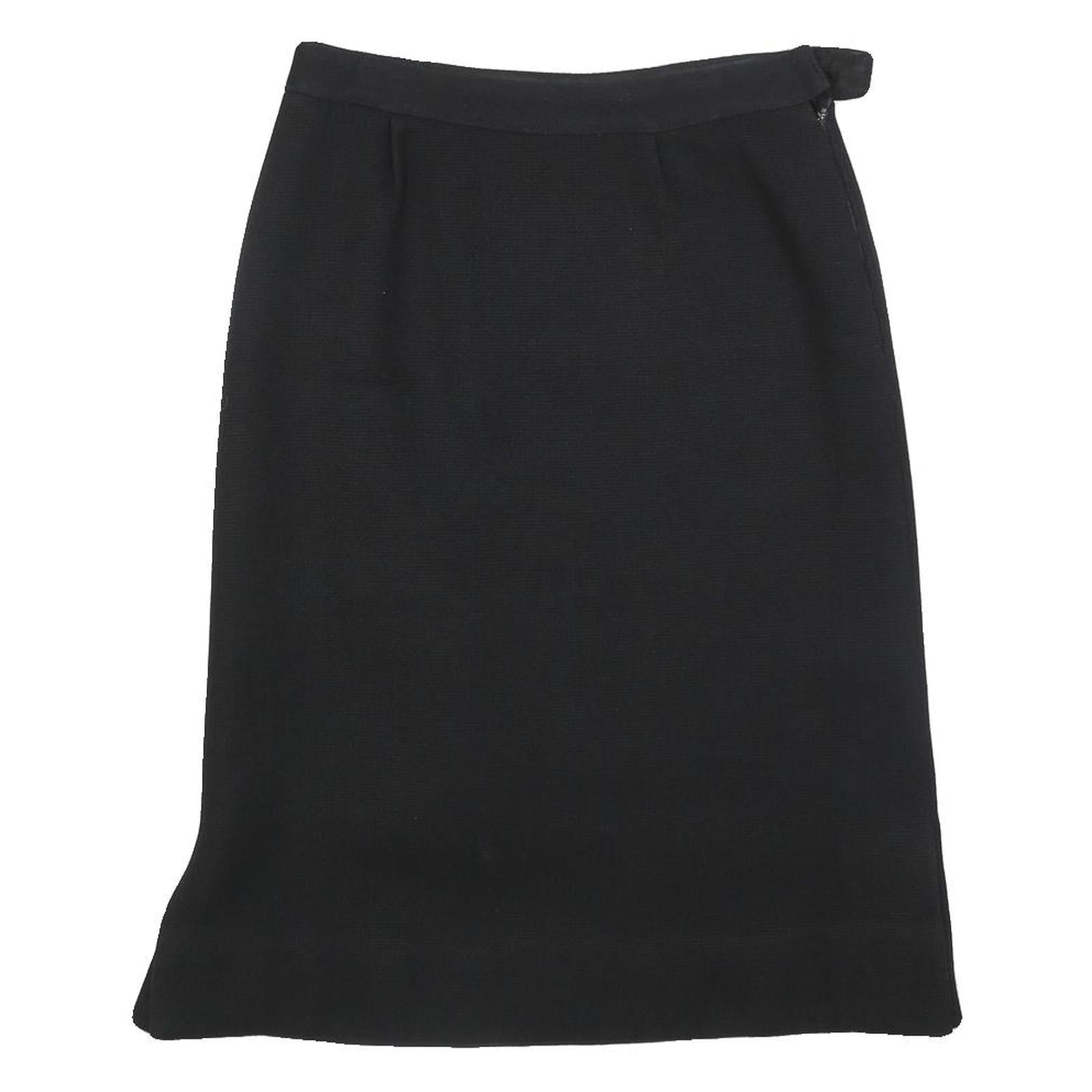 Buy MONIQUE DELCOURT Womens Black Straight Knee Length Knit Skirt S Classic Style Refurbished - $19.49 MONIQUE DELCOURT Womens Black Straight Knee Length Knit Skirt S Classic Style Refurbished - N/A refurbished available on Cerqular
