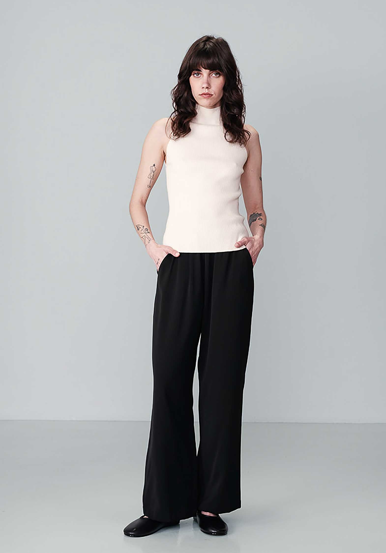 Pants Noblesse Noir | Color: NOIR | Size: U Refurbished - Rue Madame is a known brand, and the standardized name is " refurbished available on Cerqular