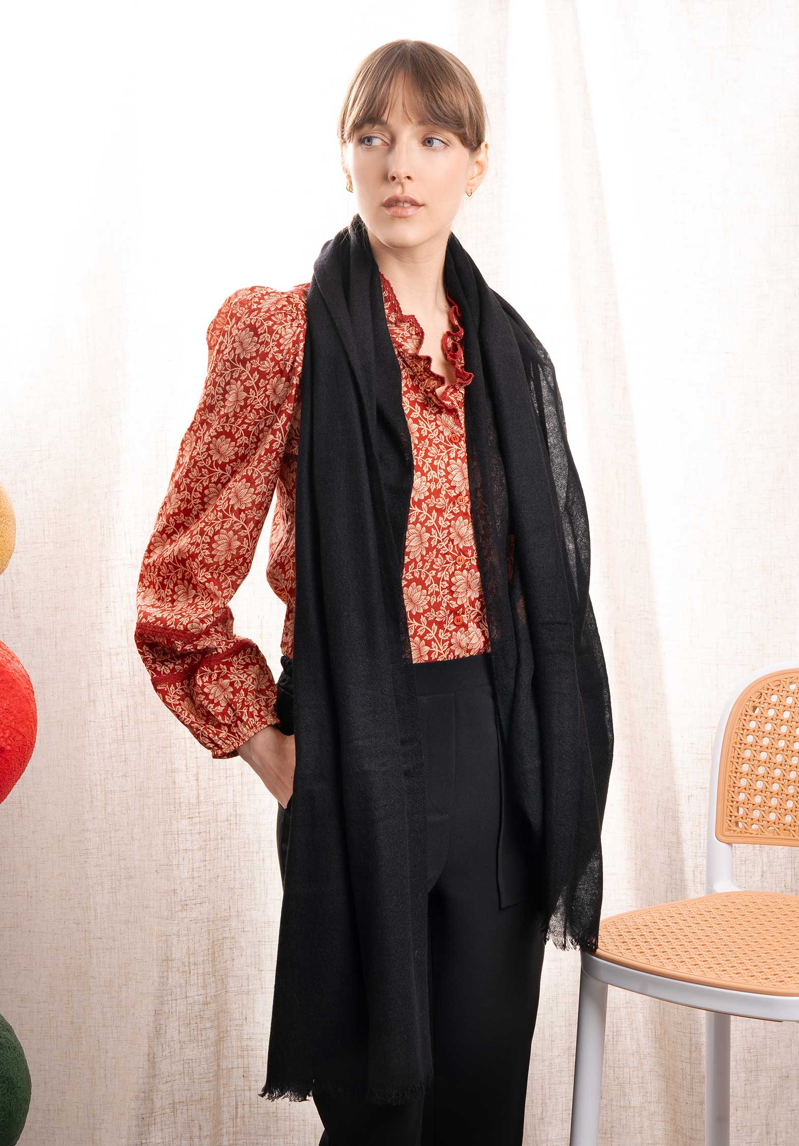 Buy Scarf Cb-hay-17-016 Black | Color: BLACK | Size: U Refurbished - $119.20 Scarf Cb-hay-17-016 Black | Color: BLACK | Size: U Refurbished - Rue Madame is a known brand, and the standardized name is " refurbished available on Cerqular