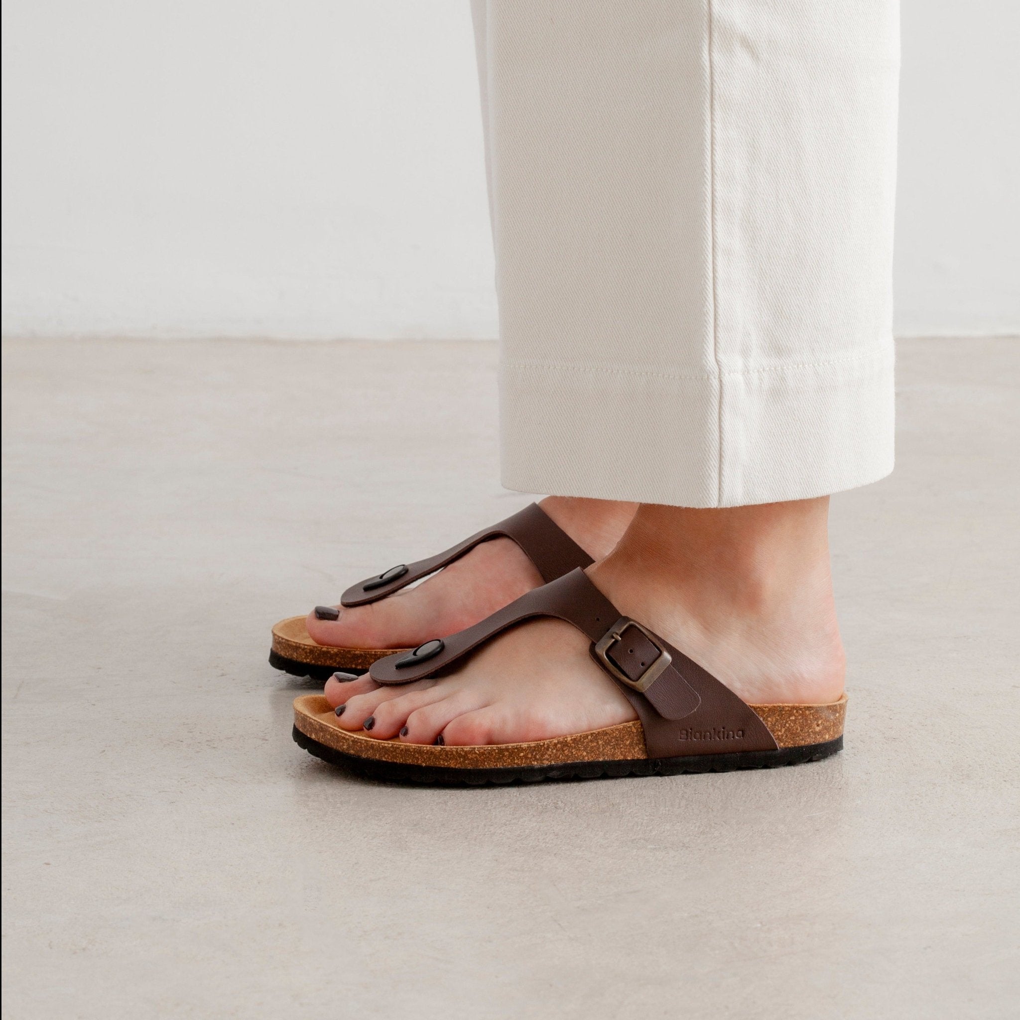 Buy Malaga Vegan Leather Cork Sandal - Brown | Select Size: 8 US (39EU) | Color: Brown Refurbished - $69.95 Malaga Vegan Leather Cork Sandal - Brown | Select Size: 8 US (39EU) | Color: Brown Refurbished - N/A refurbished available on Cerqular