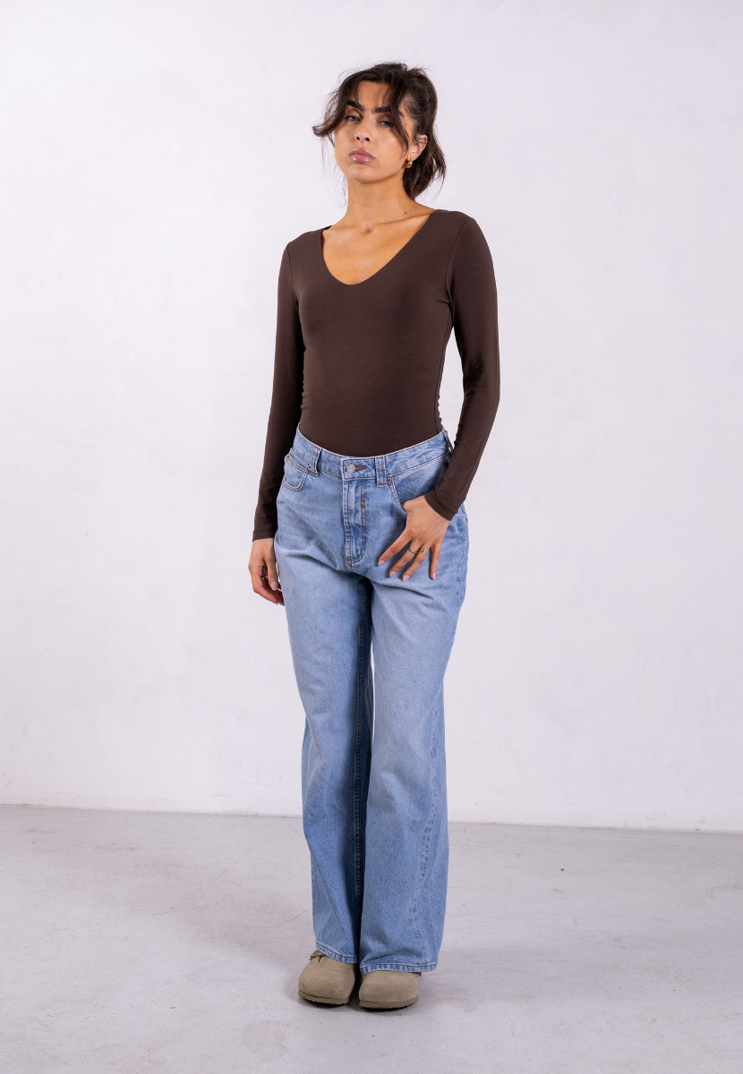 Organic Cotton V-Neck Long Sleeve T-Shirt, Hot Fudge | Size: XXXL Refurbished - N/A (Note: It's possible that "Pantee" refurbished available on Cerqular