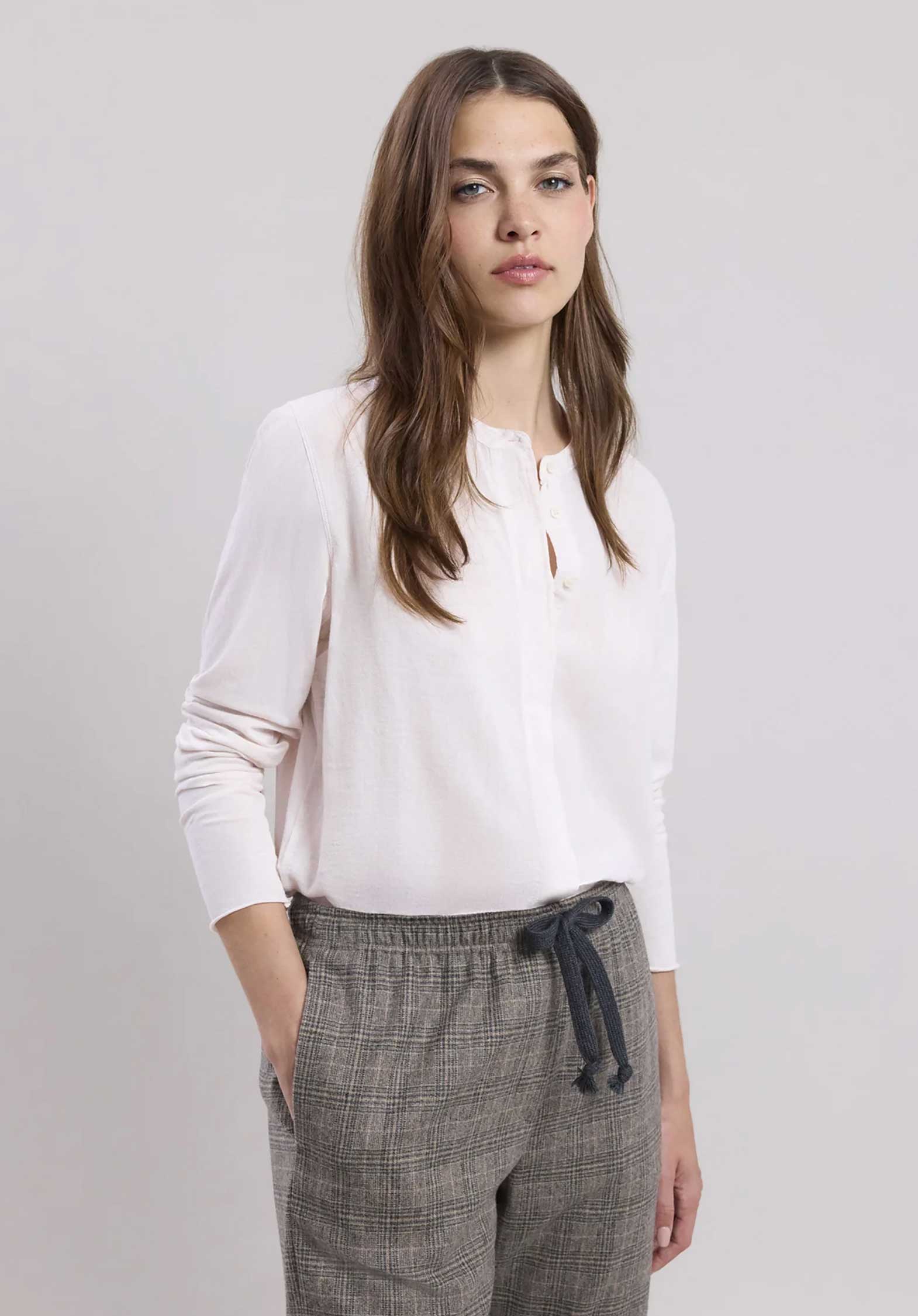 Blouse Talva Bctc501 Nude | Color: NUDE | Size: 1-S Refurbished - Rue Madame is a known brand, and the standardized name is " refurbished available on Cerqular
