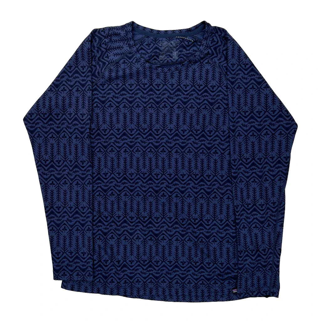Buy Patagonia Long Sleeve T-Shirt - XL Blue Polyester Refurbished - $44.21 Patagonia Long Sleeve T-Shirt - XL Blue Polyester Refurbished - Thrifted (note: this is a term often used to describe second- refurbished available on Cerqular