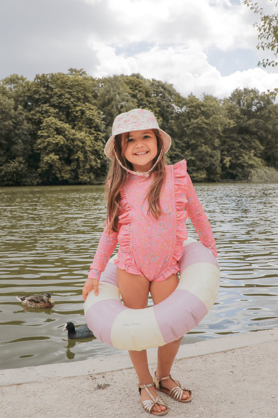 Buy Aurelia Girl's Uv swimsuit - Pink Mallow Romance | Size: 4 years Refurbished - $49.40 Aurelia Girl's Uv swimsuit - Pink Mallow Romance | Size: 4 years Refurbished - N/A (Note: This brand may not be well-known globally refurbished available on Cerqular