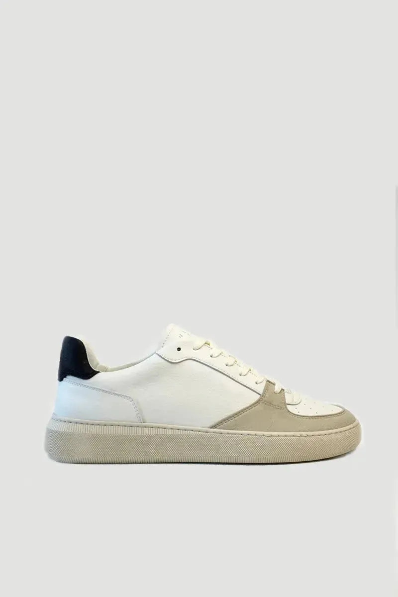 Bāsik Sneaker | shoe size: 41 Refurbished - Dauntless (note: this could refer to multiple things, including a video refurbished available on Cerqular