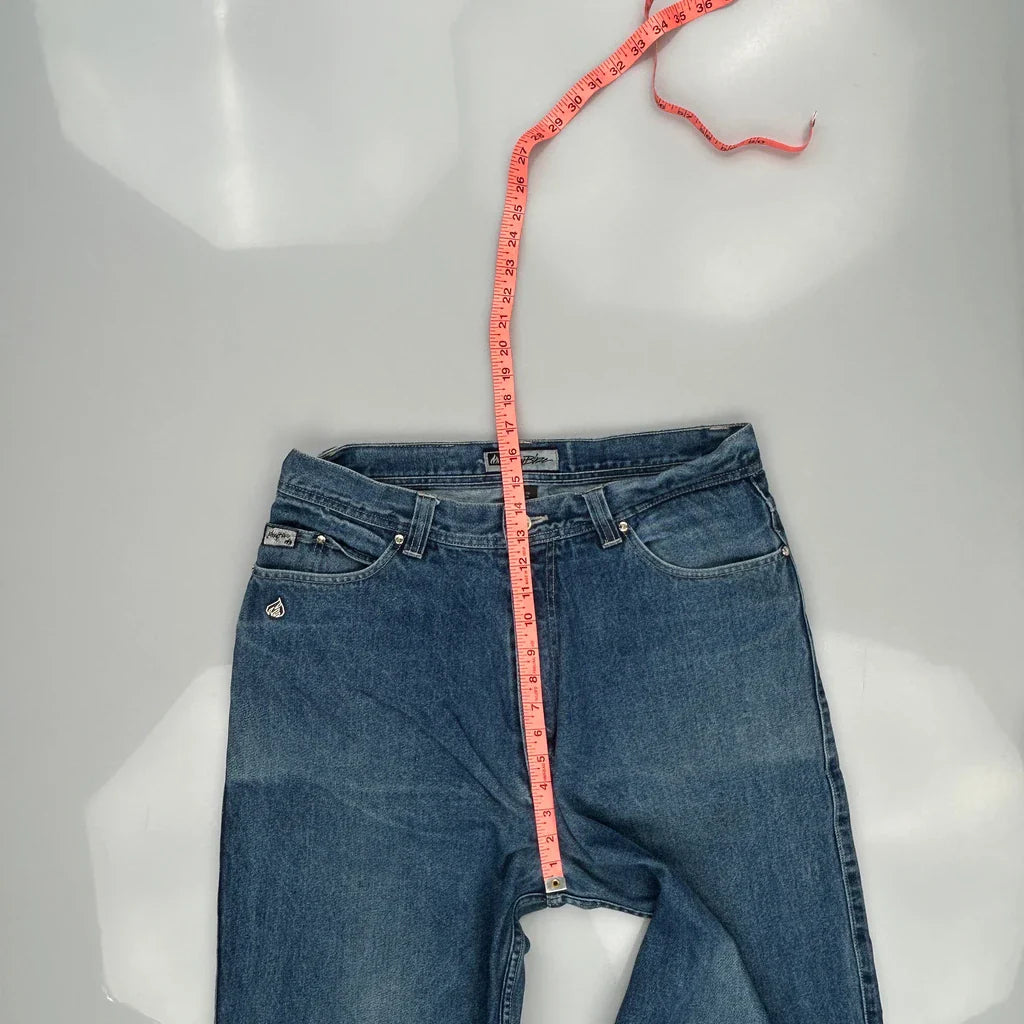 Johnny Blaze Graphic Jeans - 36W 33L Blue Cotton Refurbished - Thrifted (note: this is a term often used to describe second- refurbished available on Cerqular
