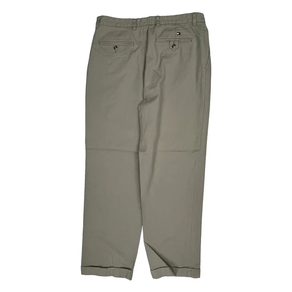 Tommy Hilfiger Chinos - 36W 30L Beige Cotton Refurbished - Thrifted (note: this is a term often used to describe second- refurbished available on Cerqular