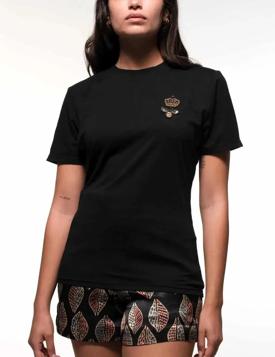 Artemis T-Shirt | Color: Black | Size: L Refurbished - Kurinji (This is a lesser-known brand, but it still exists refurbished available on Cerqular
