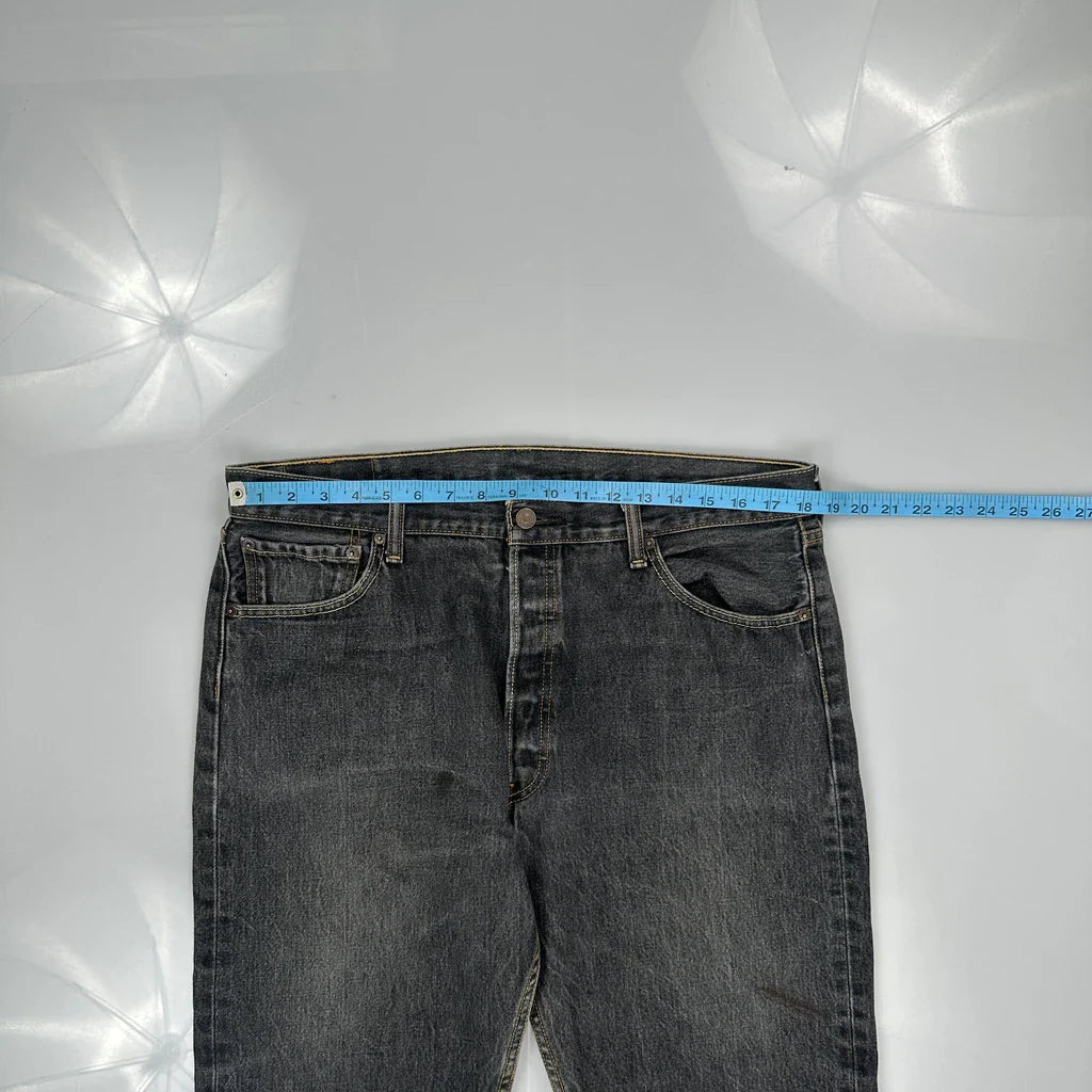 Buy 501 Levis Jeans - 37W 32L Grey Cotton Refurbished - $40.19 501 Levis Jeans - 37W 32L Grey Cotton Refurbished - Thrifted (note: this is a term often used to describe second- refurbished available on Cerqular