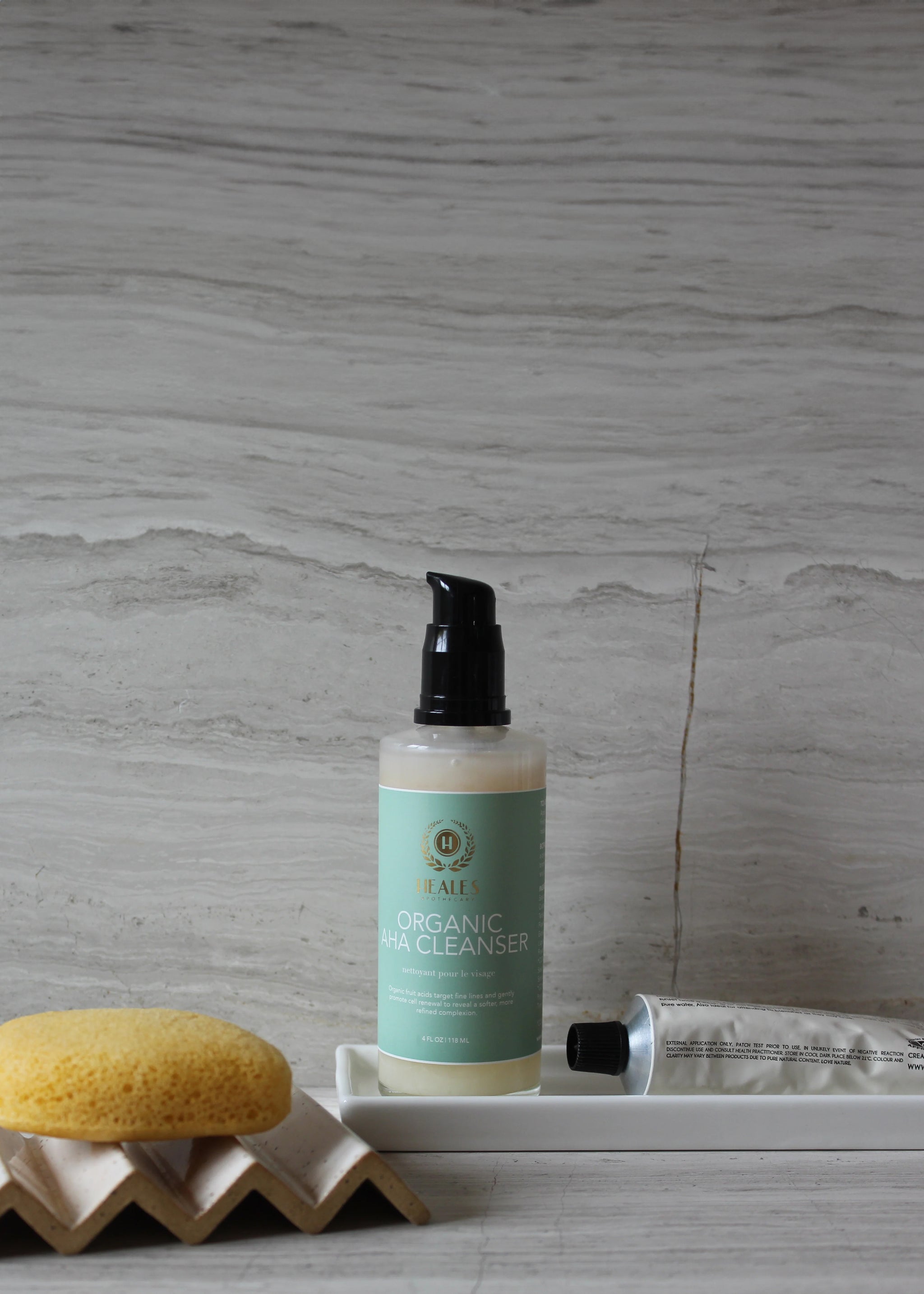 Heales Apothecary Organic AHA Face Cleanser Refurbished - Murchison-Hume refurbished available on Cerqular