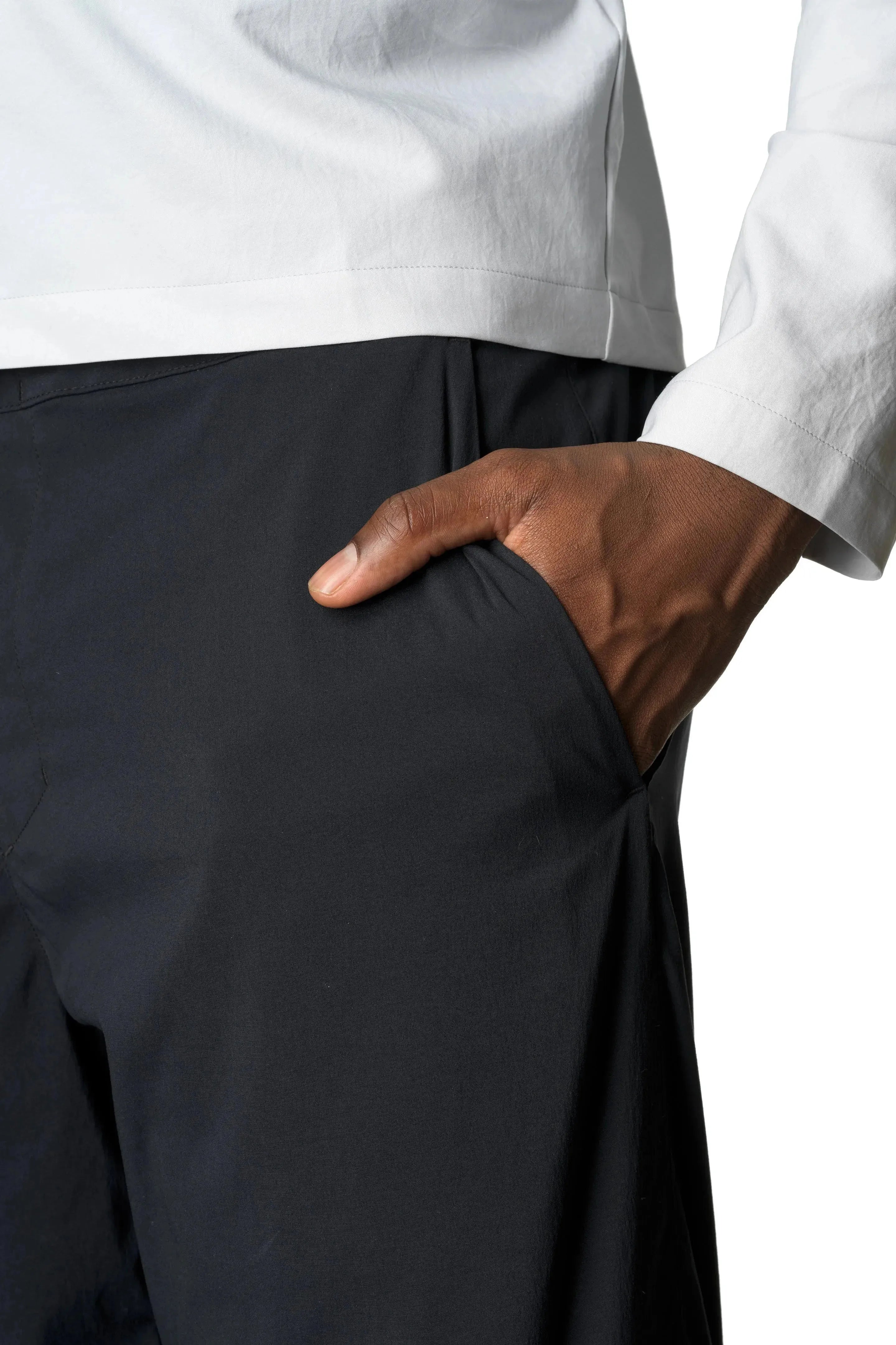 M's Wadi Shorts | Color: true black | Size: L Refurbished - Houdini Sportswear refurbished available on Cerqular