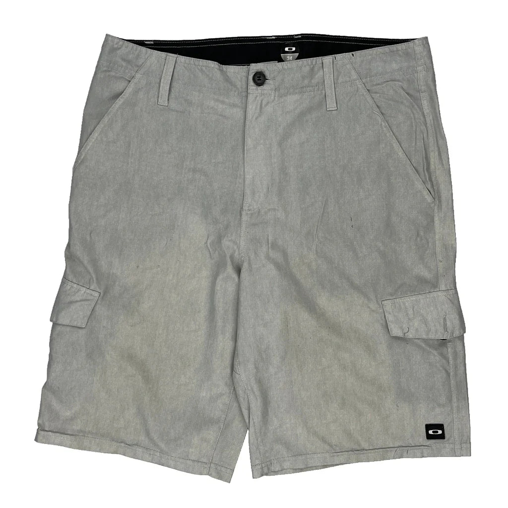 Oakley Cargo Shorts - 36W 11L Grey Cotton Refurbished - Thrifted (note: this is a term often used to describe second- refurbished available on Cerqular
