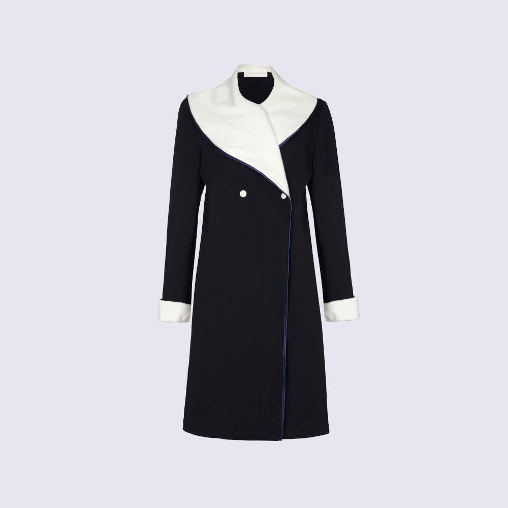 Magpie Housecoat | Sizes: Size 2 (UK 12–14) Refurbished - N/A refurbished available on Cerqular