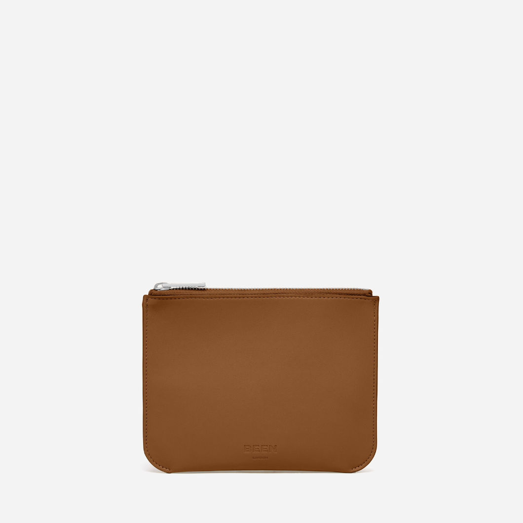 Buy Daley Acacia Make-Up Pouch Refurbished - $100.30 Daley Acacia Make-Up Pouch Refurbished - BEEN London refurbished available on Cerqular