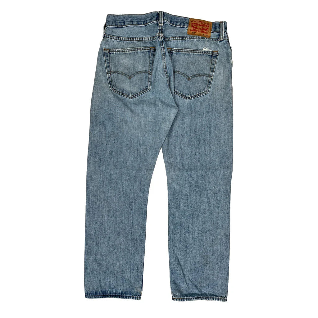 Levis Jeans - 32W 28L Light Wash Denim Refurbished - Thrifted (note: this is a term often used to describe second- refurbished available on Cerqular