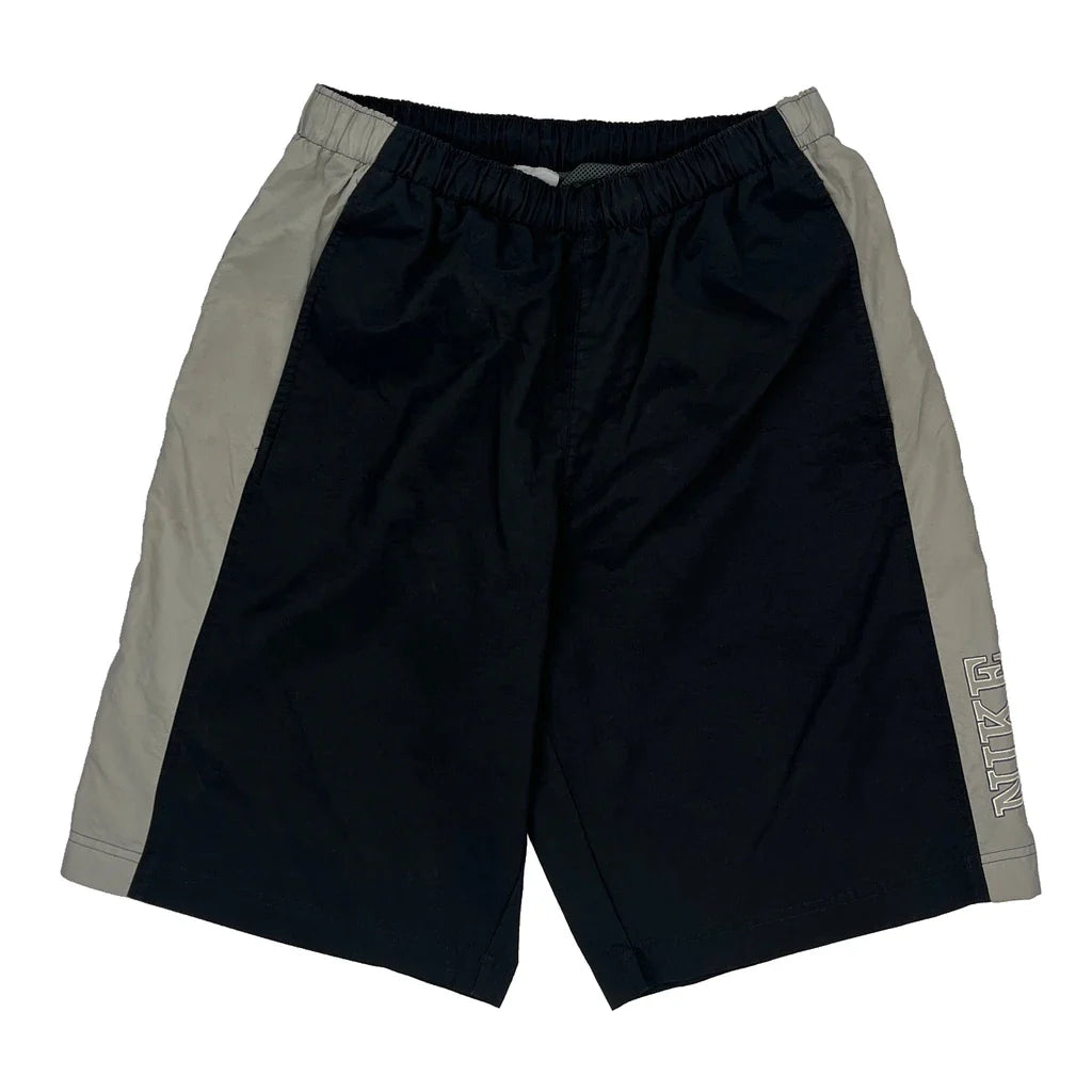 Nike Sport Shorts - Large Black Polyester Refurbished - Thrifted (note: this is a term often used to describe second- refurbished available on Cerqular