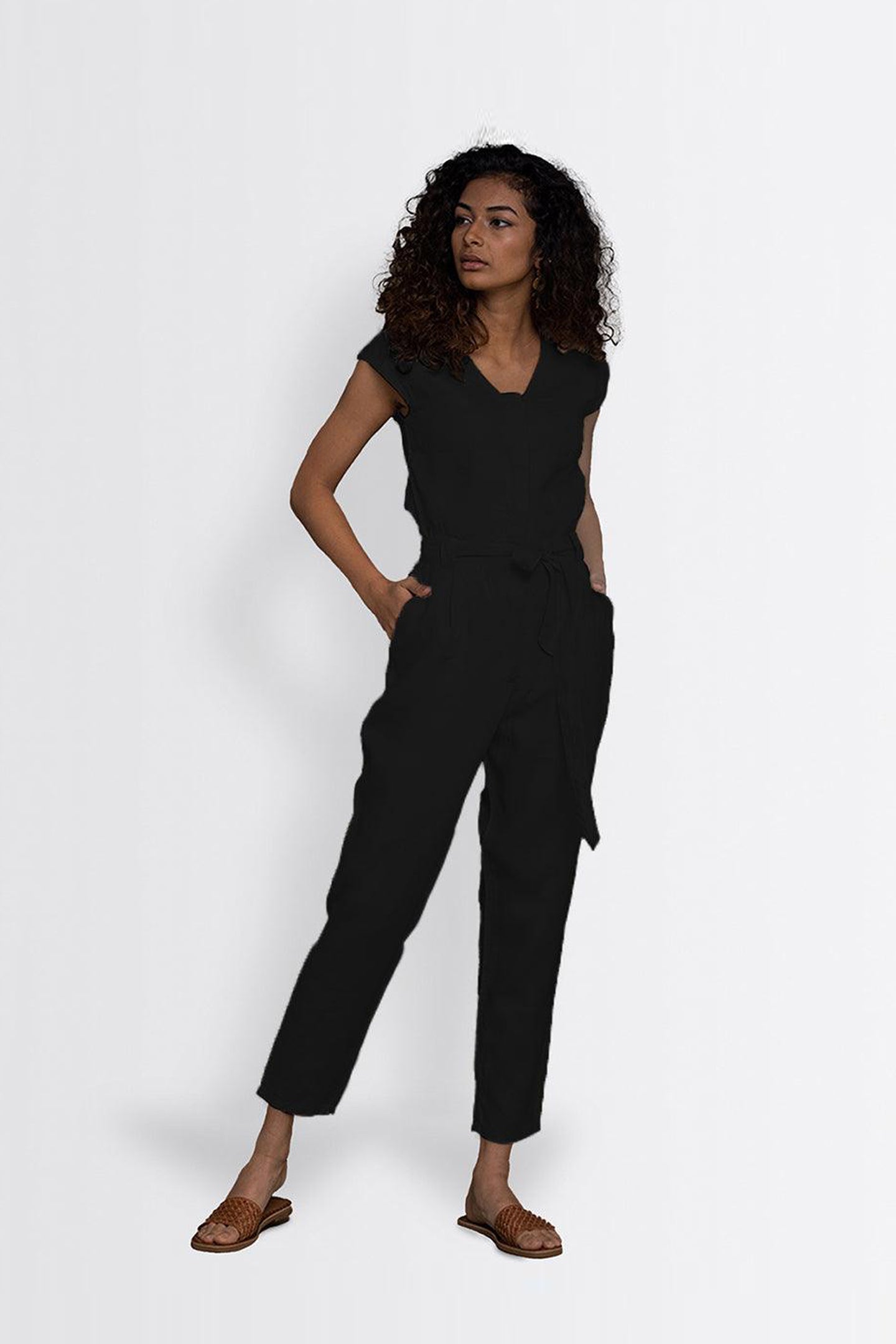 Hemp Noir Jumpsuit | Color: Black | Size: XS Refurbished - Resistor (Note: This is a generic term for an electronic component, refurbished available on Cerqular