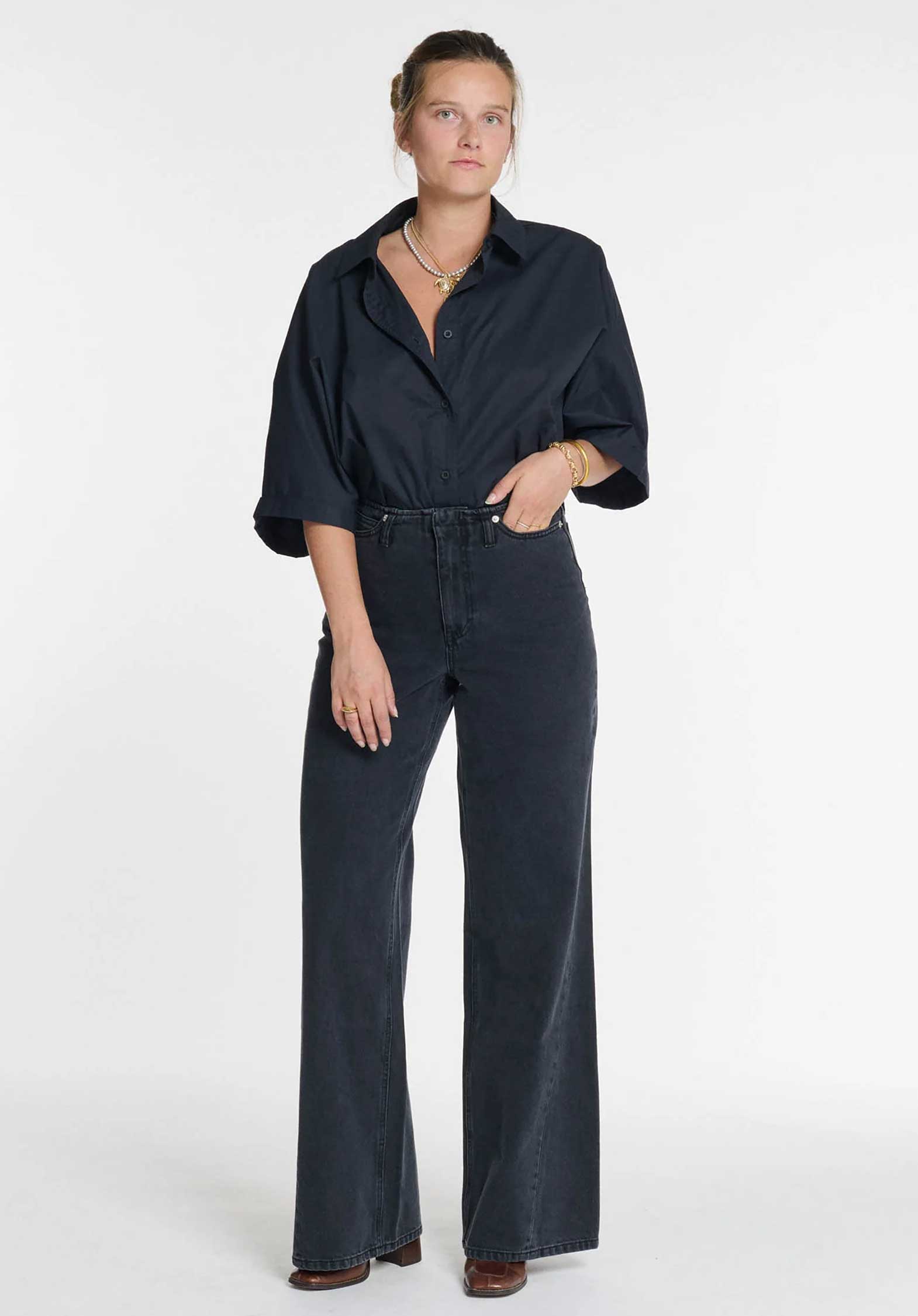 Jeans Suki Denim Bl-50 | Color: BL 50 | Size: 25 Refurbished - N/A (I could not find a well-known brand with this name refurbished available on Cerqular