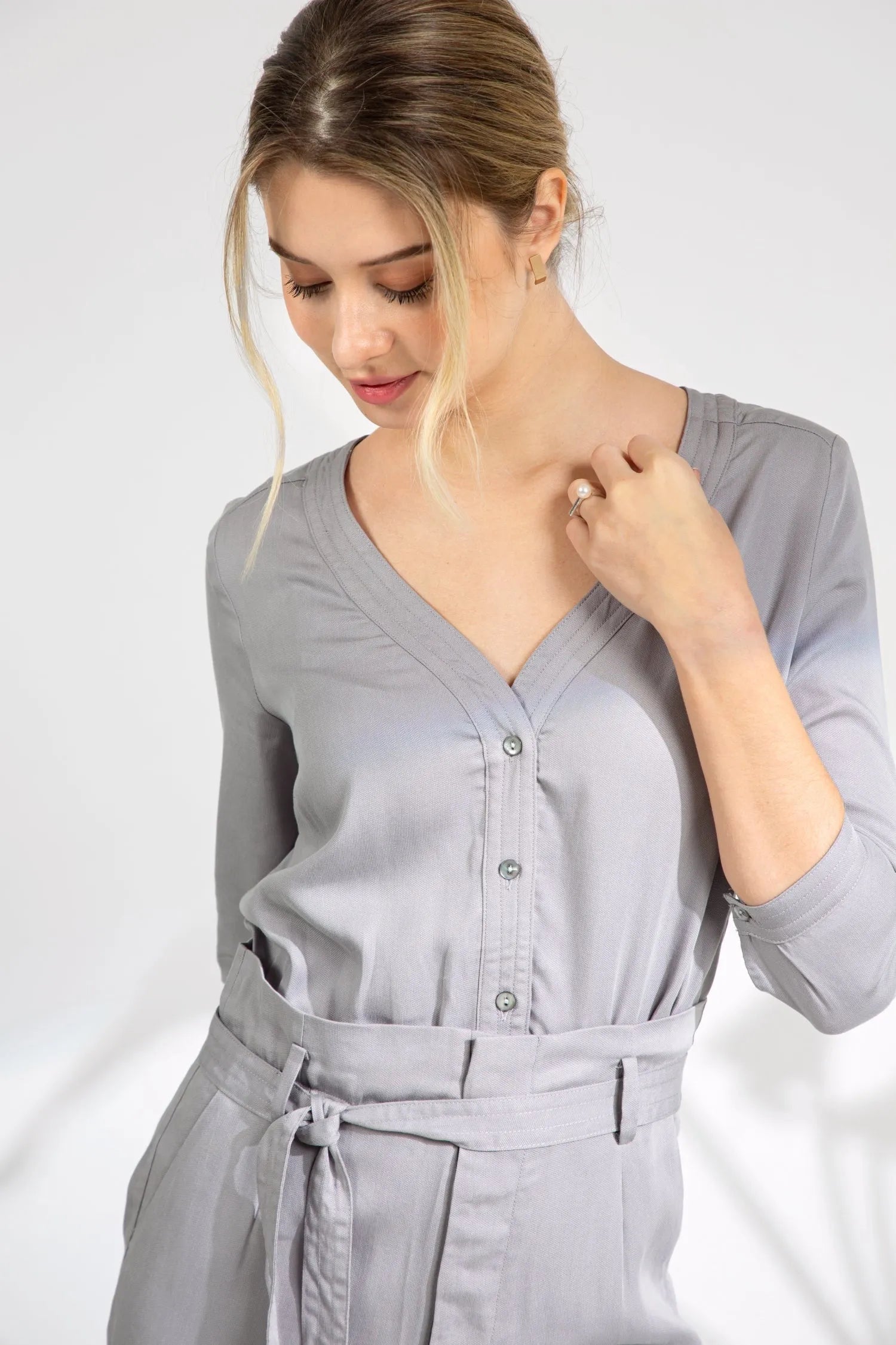 V-neck Jumpsuit - Grey Pearl | Size: XS Refurbished - N/A refurbished available on Cerqular