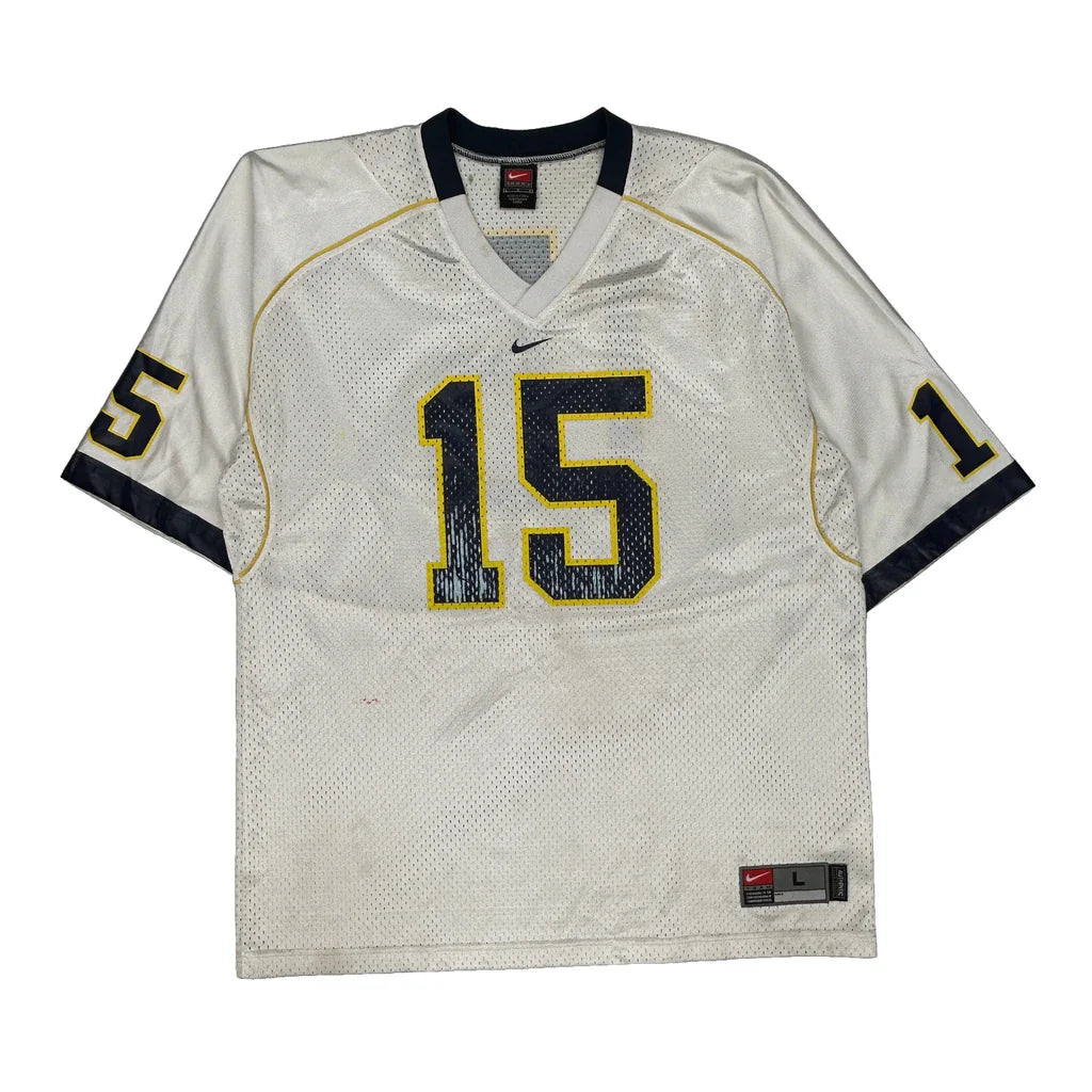 Buy Number 15 Nike Football Jersey - Large Navy Polyester Refurbished - $46.89 Number 15 Nike Football Jersey - Large Navy Polyester Refurbished - Thrifted (note: this is a term often used to describe second- refurbished available on Cerqular