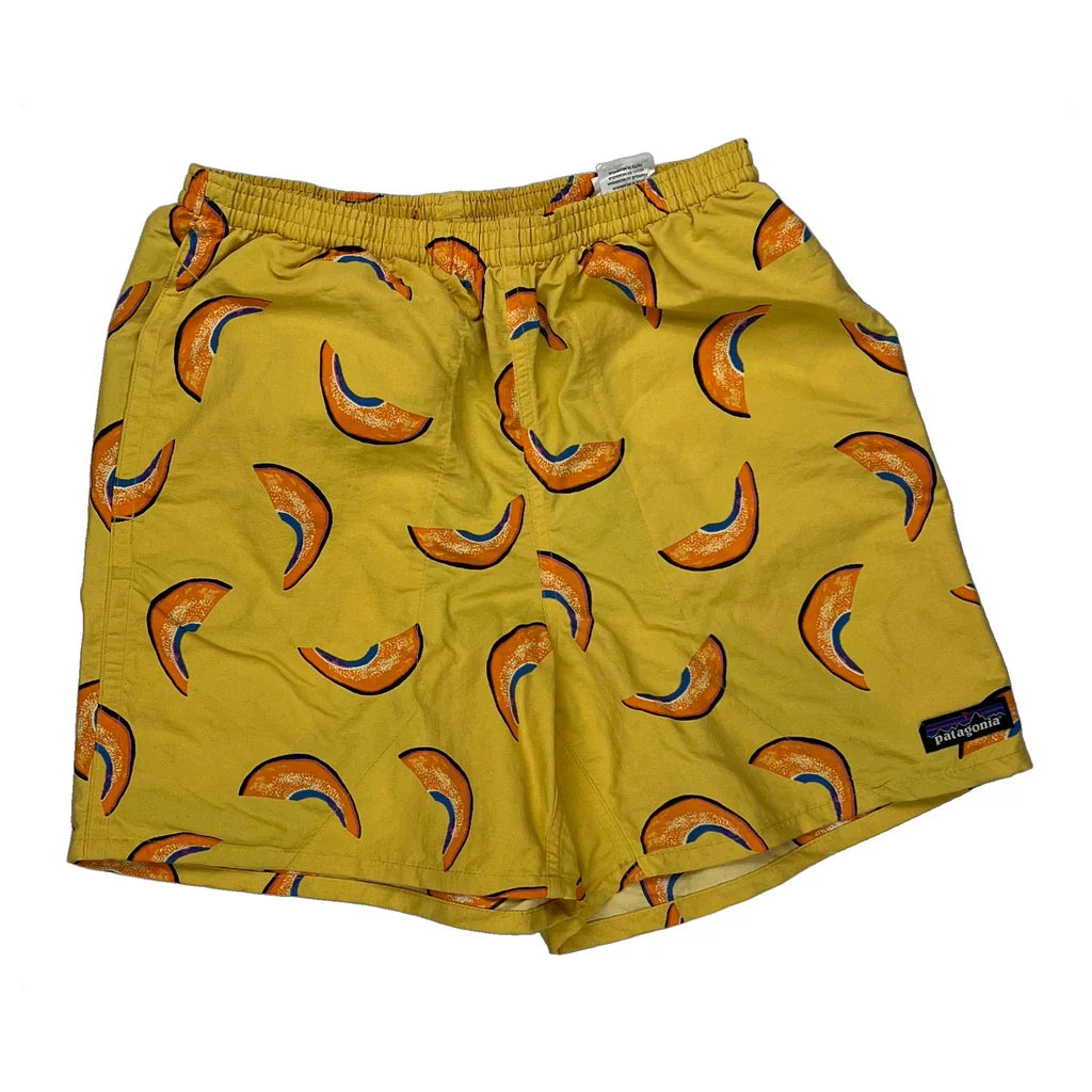 Patagonia Shorts - X-Smallw 5L Multicoloured Polyester Refurbished - Thrifted (note: this is a term often used to describe second- refurbished available on Cerqular