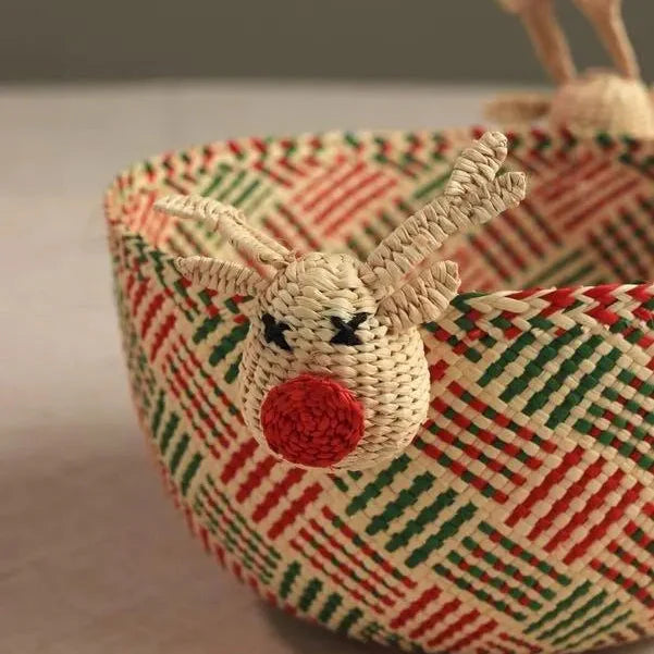 Rudolph Woven Basket Handmade in Iraca Palm for Christmas decor, rustic centerpiece Refurbished - Apalma Handmade refurbished available on Cerqular