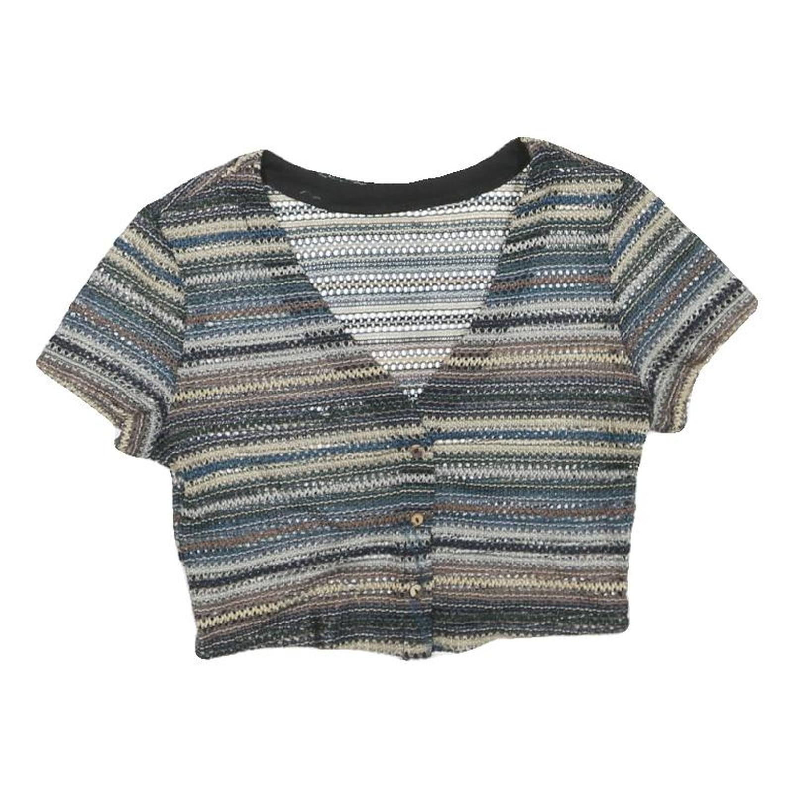 Buy Womens Blue Beige Striped Cropped Top Short Sleeve V-Neck Button M Patterned Refurbished - $18.19 Womens Blue Beige Striped Cropped Top Short Sleeve V-Neck Button M Patterned Refurbished - N/A refurbished available on Cerqular