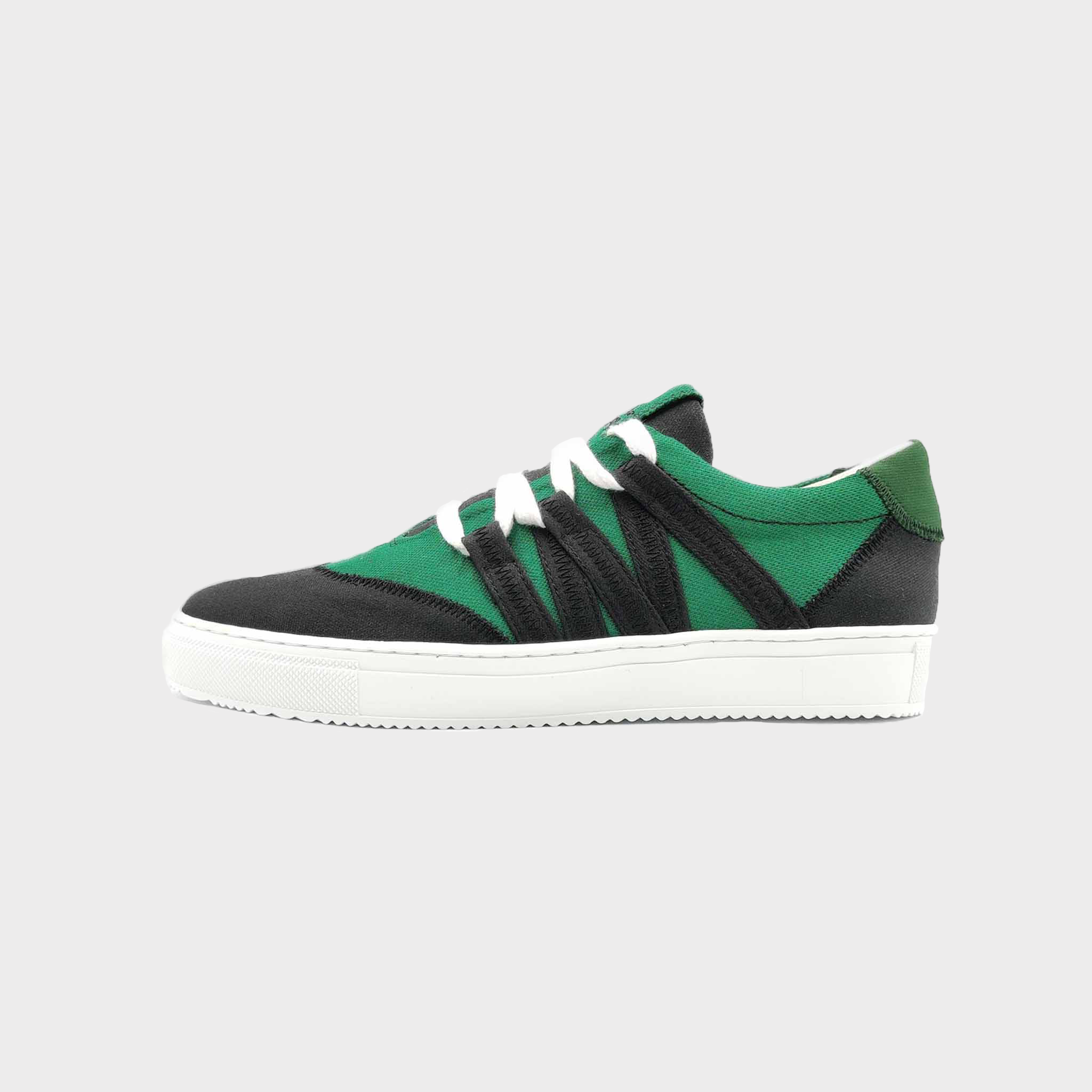 Green/White Phoenix Sneaker | Size: 37 Refurbished - VAER Upcycled Sneakers refurbished available on Cerqular