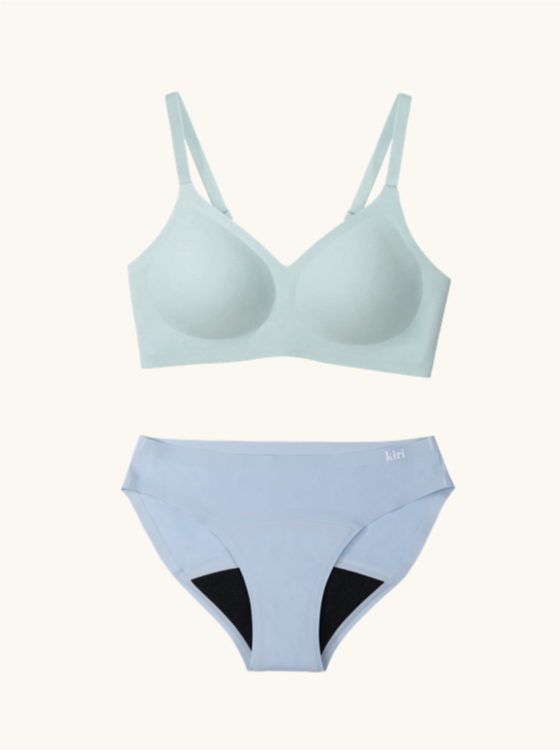 Brielle Blue Bra & Panty Bundle Set | Bundle Type: 1 Bra and 1 Selene Black Nightwear Panty | Bra Size: L - 85C 90B 95A (Asian) - 36C 38B 40A (US/CA) | Panties Size: M - 68-72cm (Waist) 90cm-94cm (Hips) Refurbished - Kiri refurbished available on Cerqular