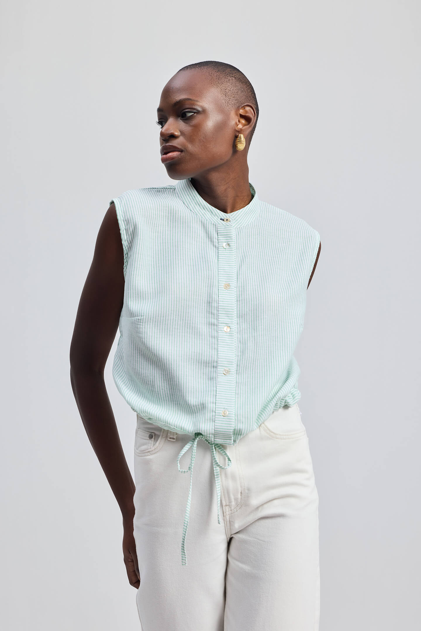 Button-down Shirt with Waist Drawstring in Stripes | Color: Parallel Paths | Size: L Refurbished - Resistor (Note: This is a generic term for an electronic component, refurbished available on Cerqular