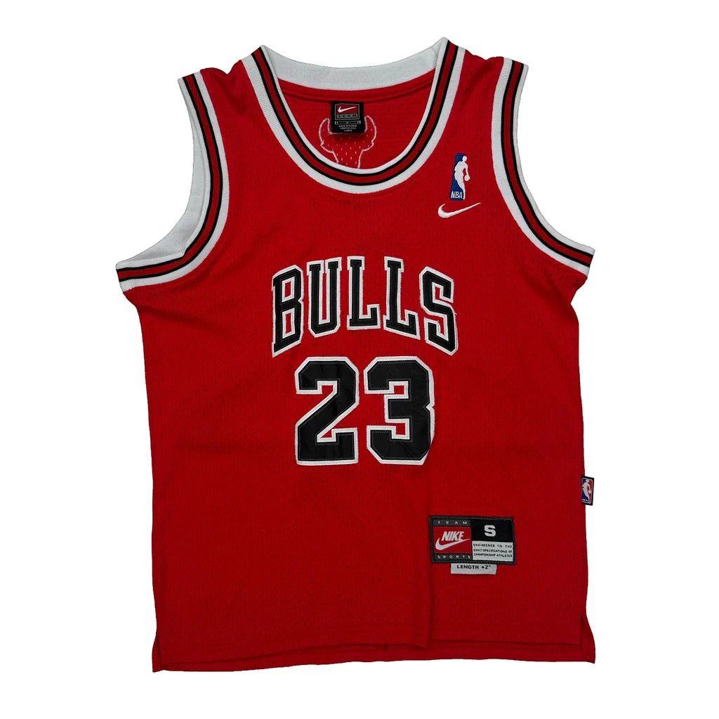 Chicago Bulls Jordan Nike Jersey - Small Red Polyester Refurbished - Thrifted (note: this is a term often used to describe second- refurbished available on Cerqular